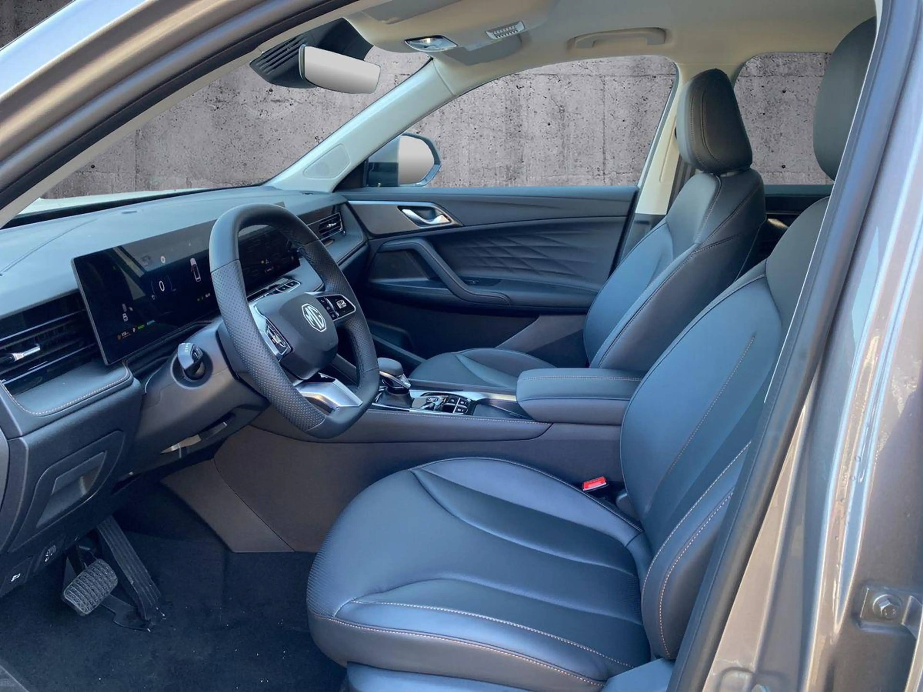 MG HS Hybrid Luxury ACC/Navi/LED/Sitzheiz./Leder — photo 6