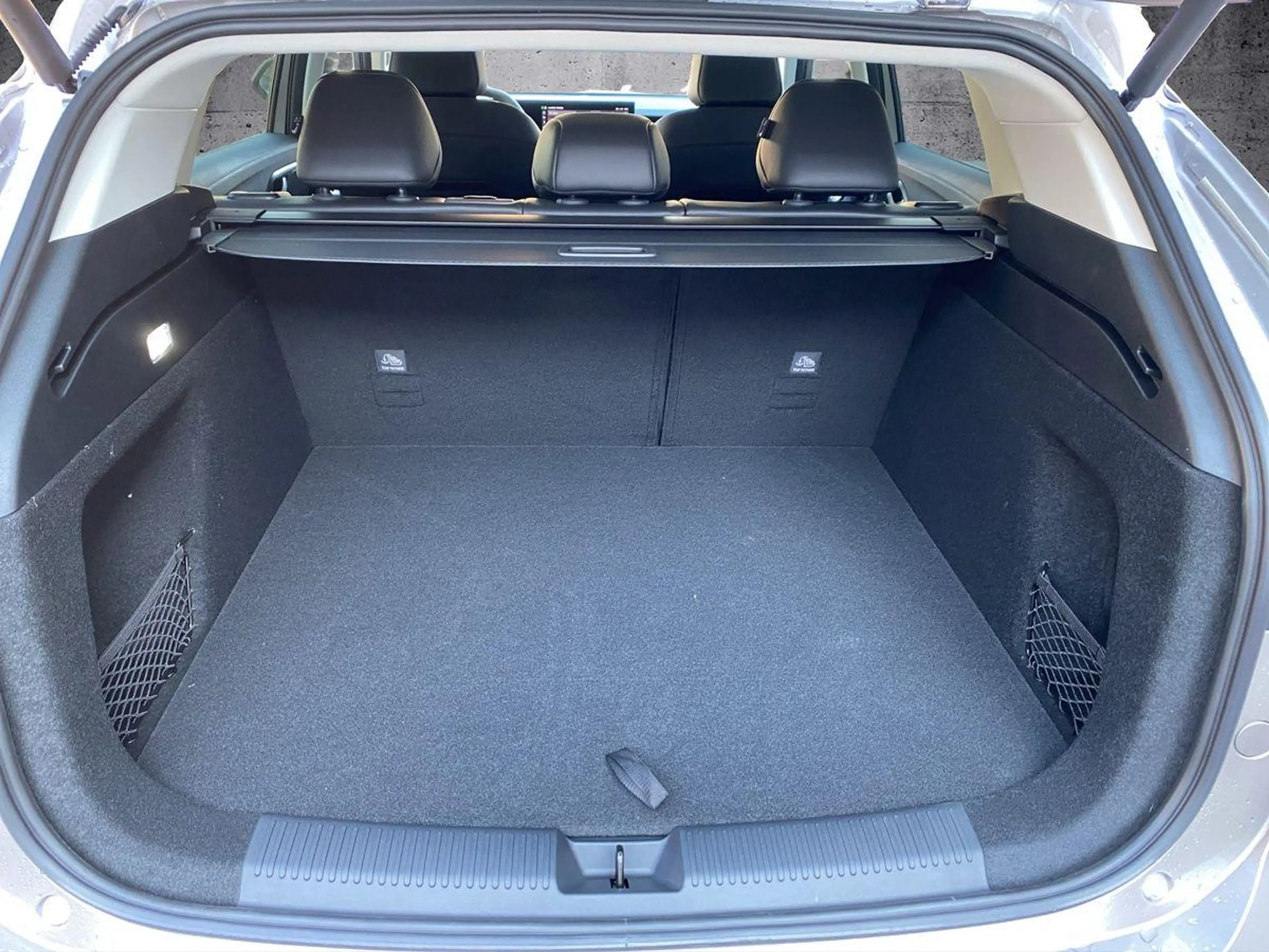 MG HS Hybrid Luxury ACC/Navi/LED/Sitzheiz./Leder — photo 9