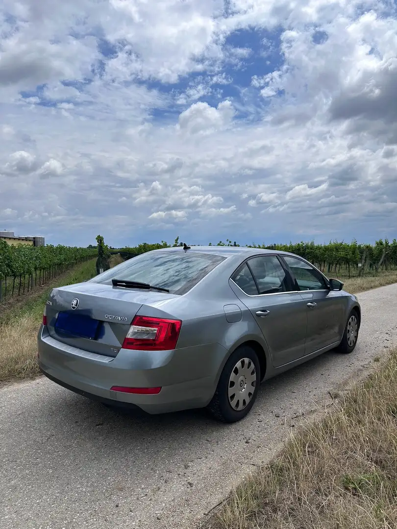 Skoda Octavia 1.6 TDI Green tec DSG Elegance - 1