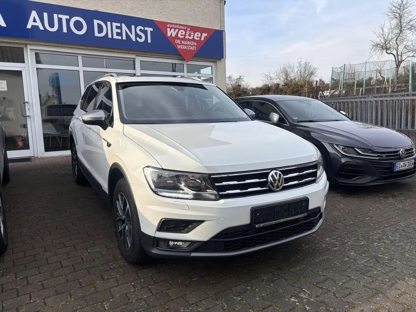 Volkswagen Tiguan Allspace Comfortline 4MO*KAMERA*ViCo*eAHK*StandHz.*PANO*uvm Blanc - 1