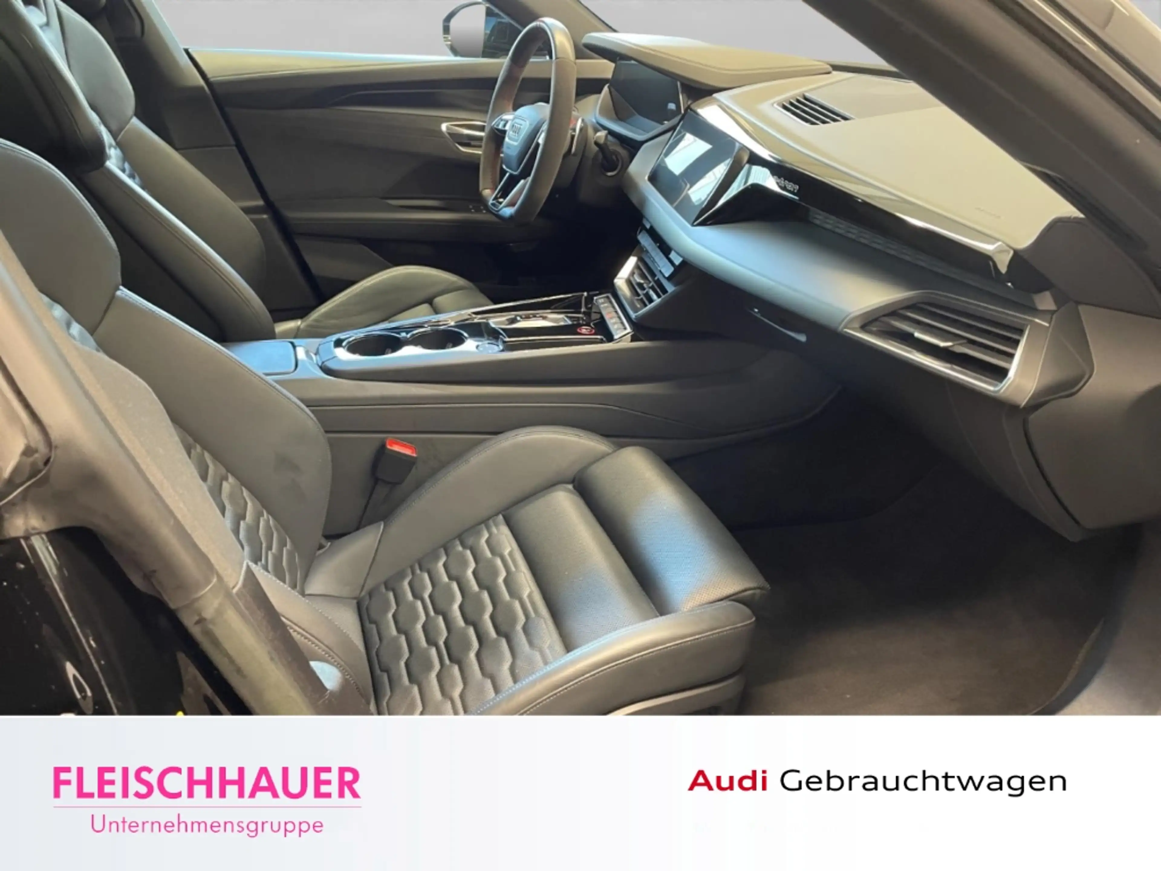 Audi e-tron GT quattro 350 ACC Navi Leder Pano B & O DAB 360 Kame — photo 9