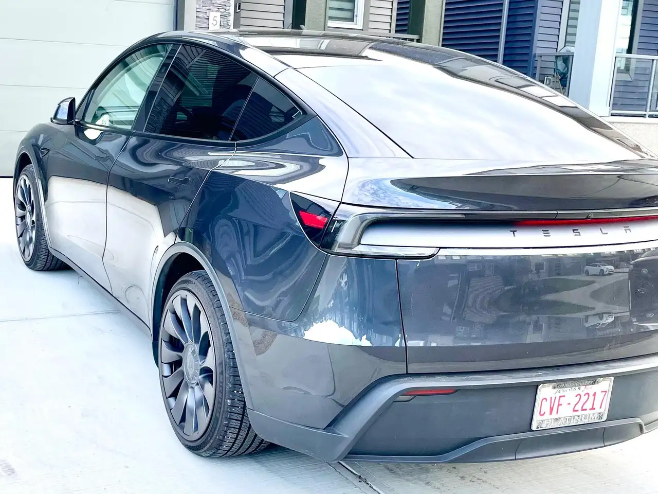 Tesla Model Y fotografie Tesla Model Y