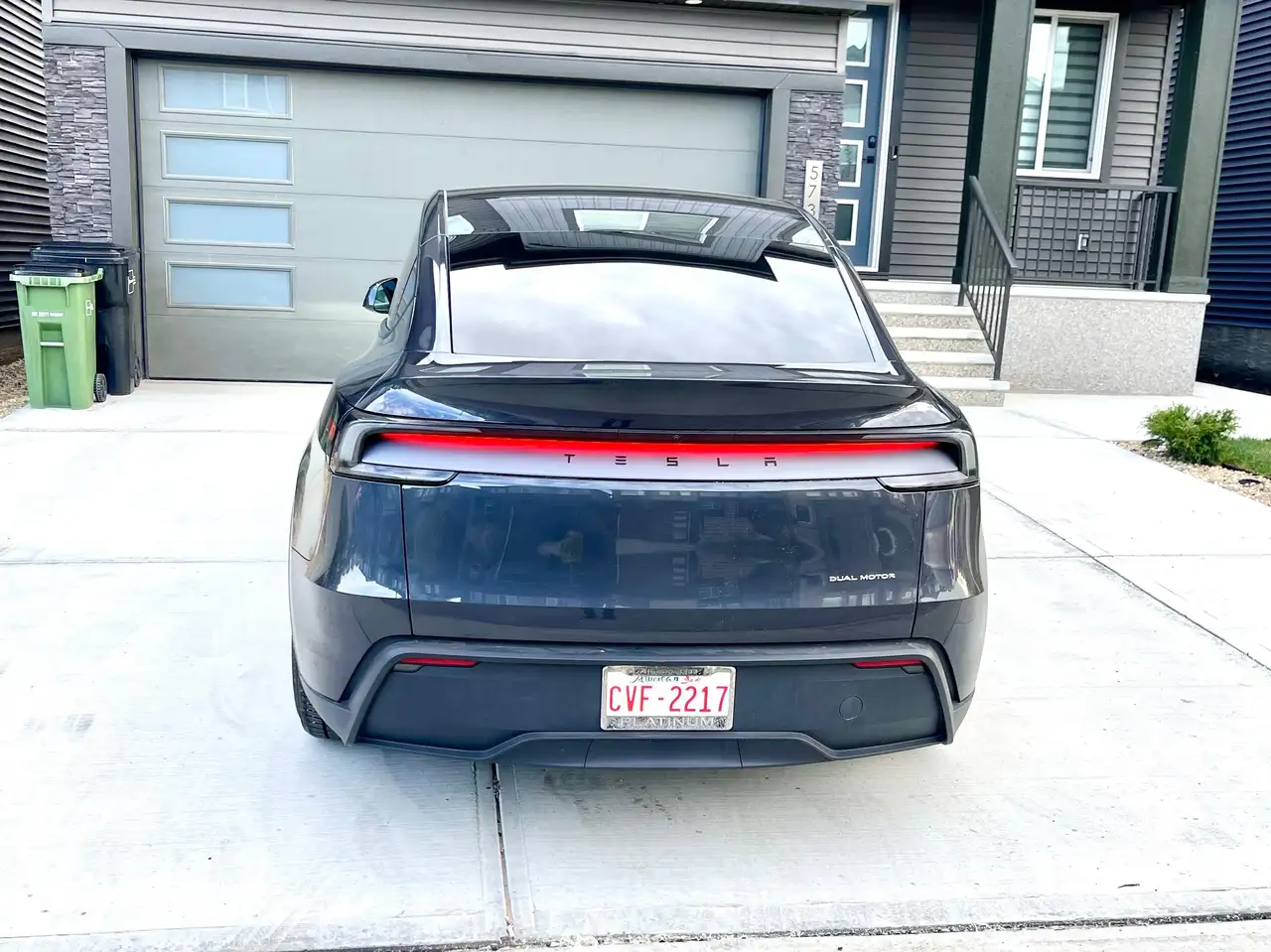 Tesla Model Y fotografie Tesla Model Y