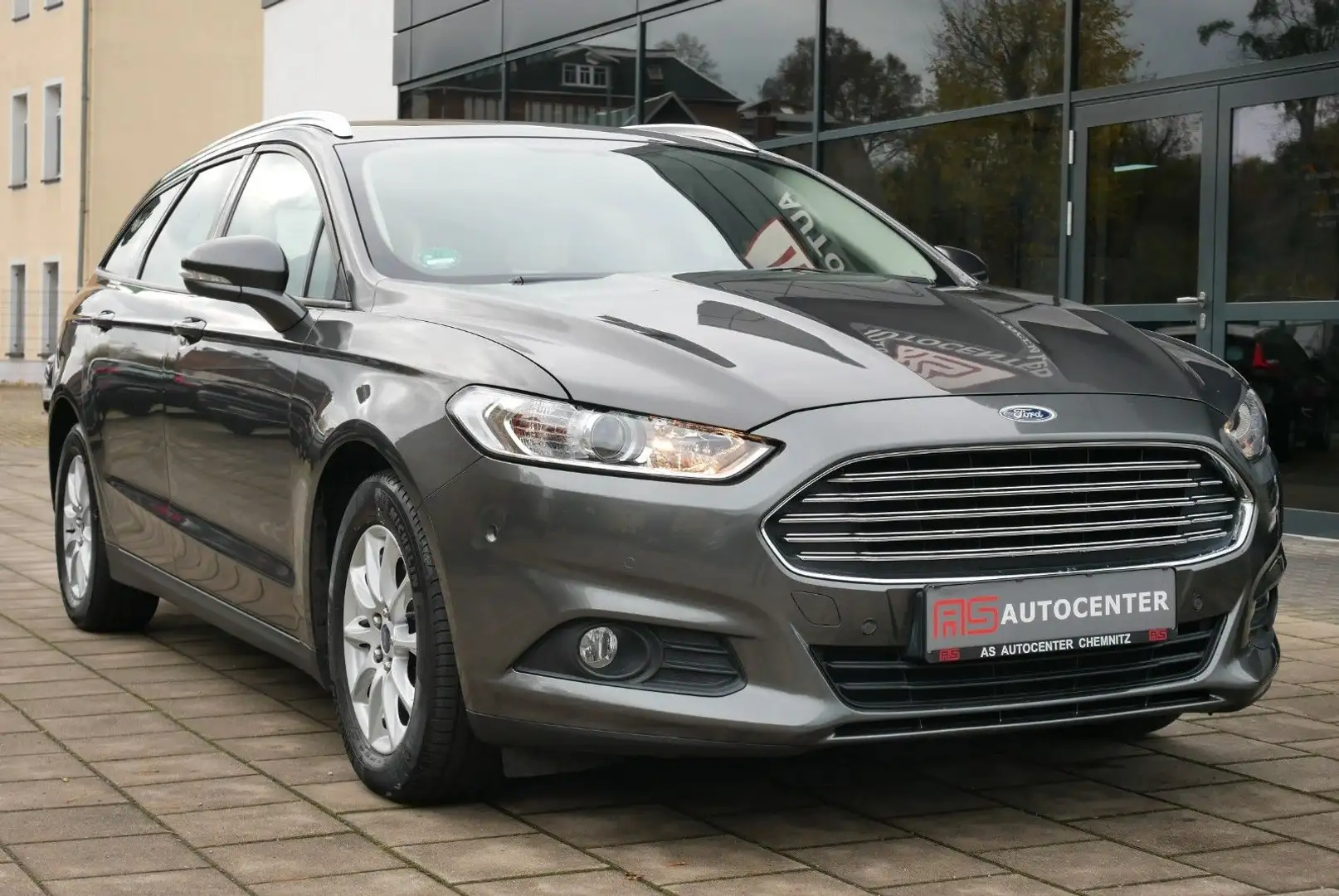 Ford Mondeo Turnier Business Navi Kamera Parkassist Grau - 2
