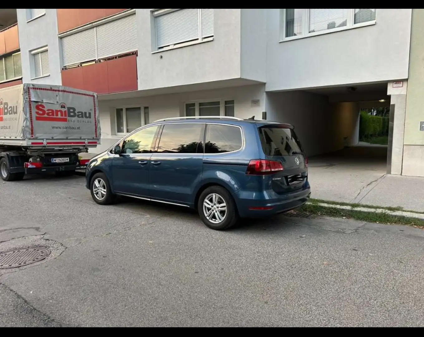 Volkswagen Sharan Highline BMT 2,0 TDI DSG - 1