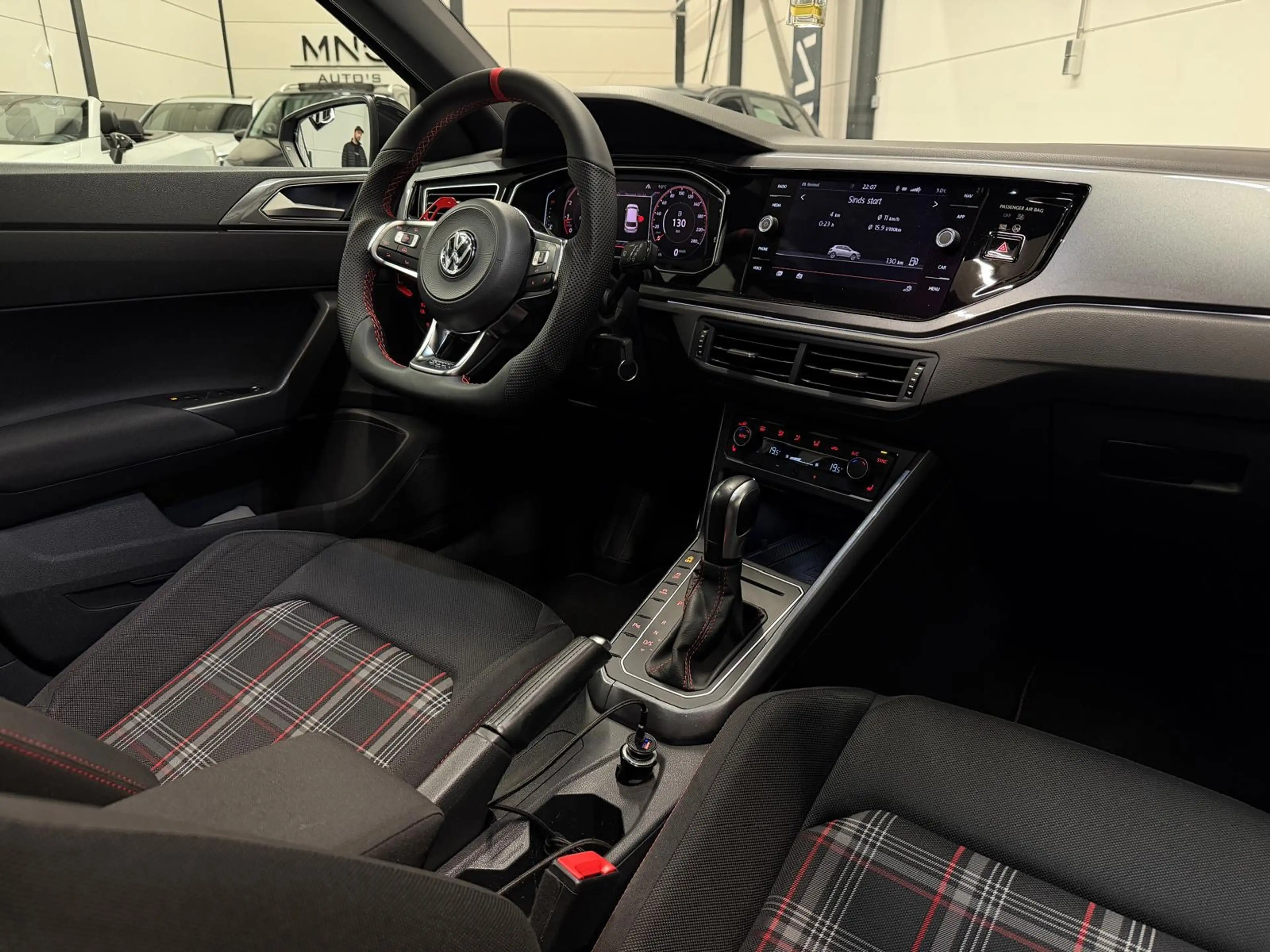Volkswagen Polo GTI 2.0 TSI GTI|Pano|Virtual|Beats|Camera| — photo 13