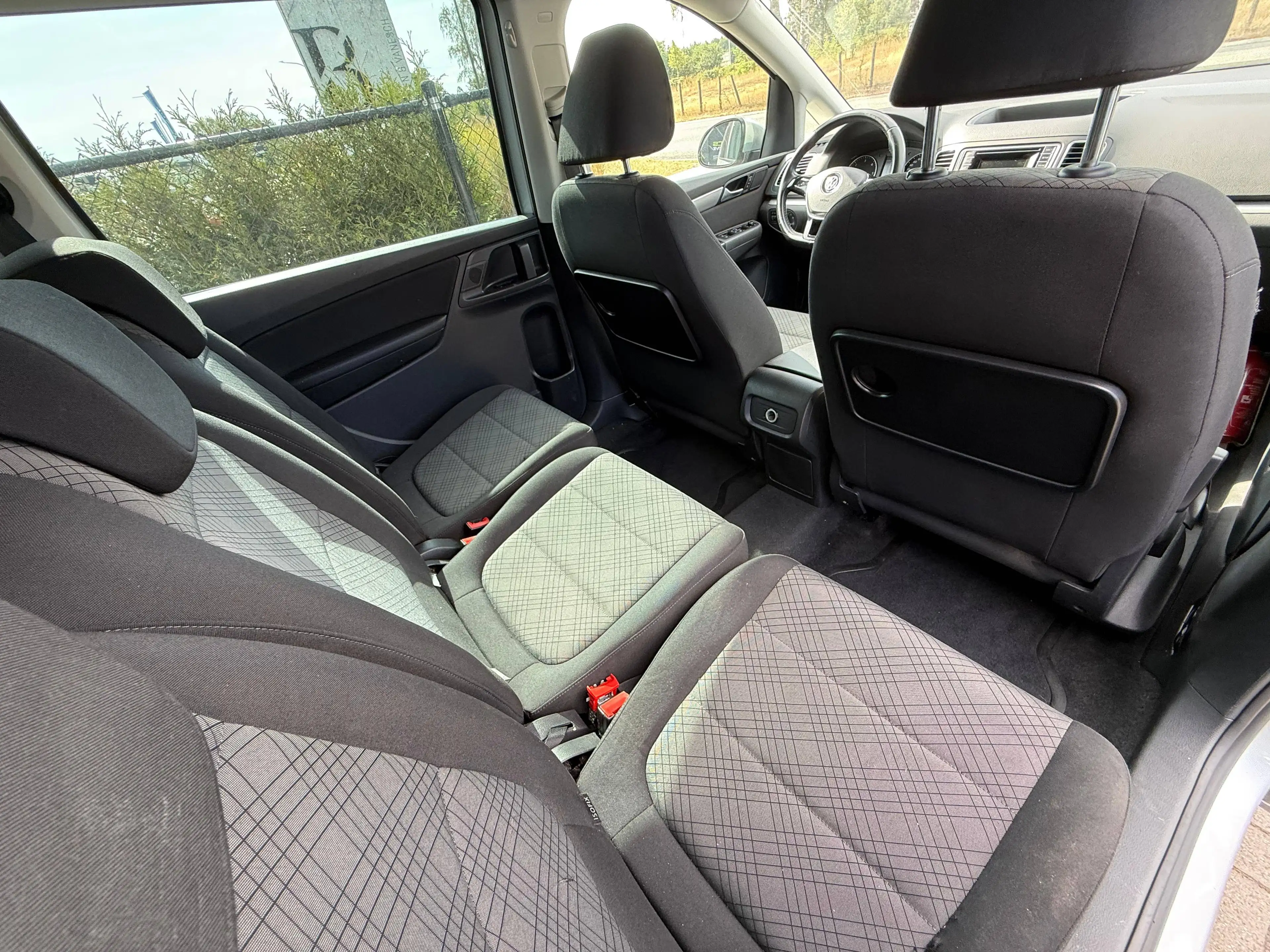Volkswagen Sharan TDi / 2.0 Diesel / 7-zitplaatsen / euro 6b / 12 mnd Waarborg — photo 15