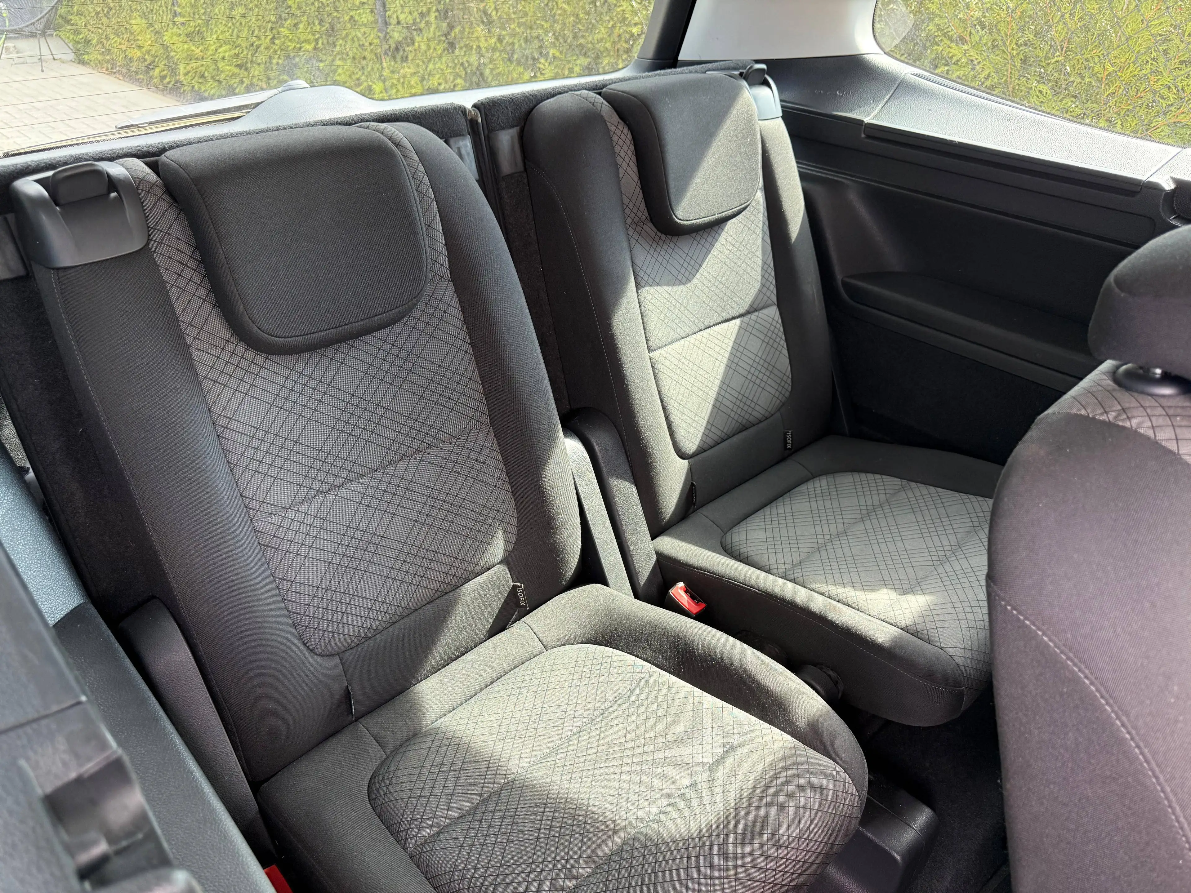 Volkswagen Sharan TDi / 2.0 Diesel / 7-zitplaatsen / euro 6b / 12 mnd Waarborg — photo 17