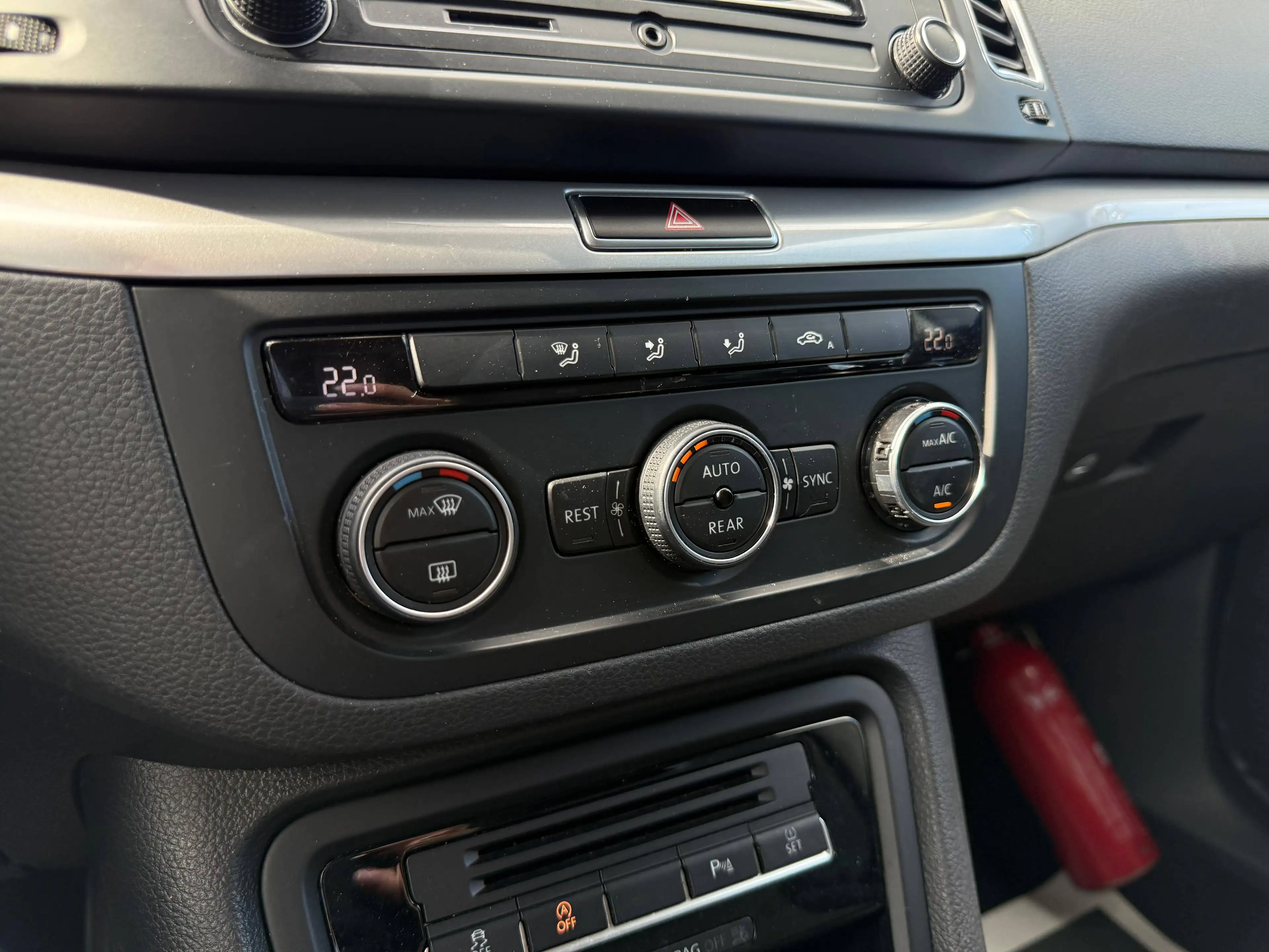 Volkswagen Sharan TDi / 2.0 Diesel / 7-zitplaatsen / euro 6b / 12 mnd Waarborg — photo 33