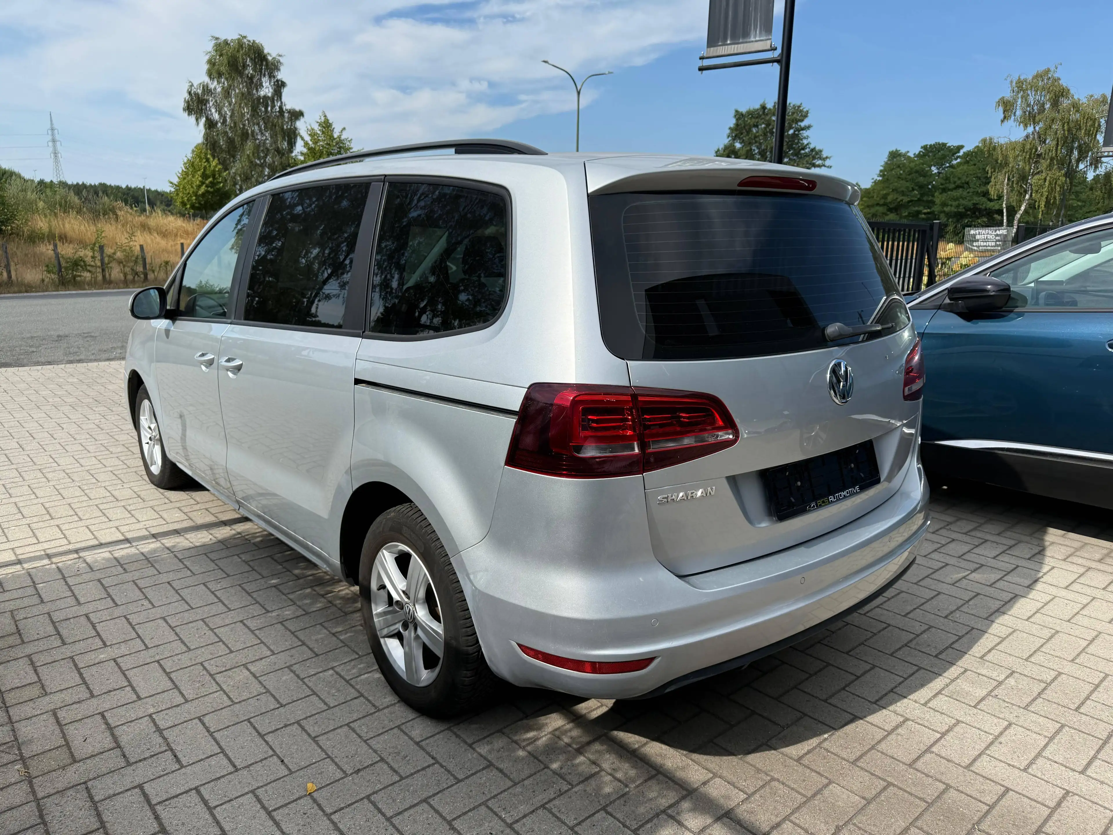 Volkswagen Sharan TDi / 2.0 Diesel / 7-zitplaatsen / euro 6b / 12 mnd Waarborg — photo 6