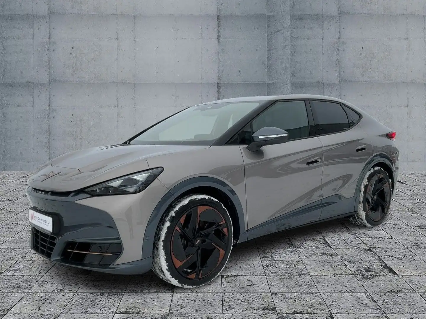 CUPRA Tavascan VZ 250kW 4D MATRIX+NAV+ACC+DCC+SHZ+PANO Grau - 2