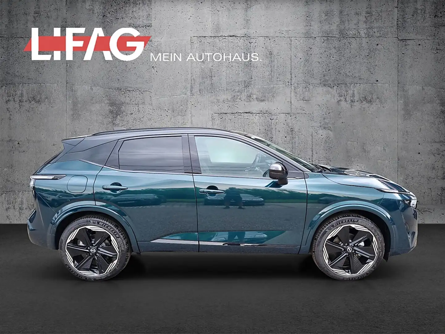 Nissan Qashqai 1,3 MHEV 4x4 N-Design+ Autom. *ab € 32.990,-* Grün - 2