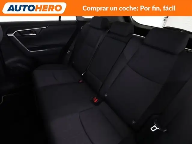 Toyota RAV4 view 15