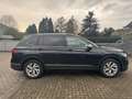Volkswagen Tiguan Allspace Life Navi AHK ACC Digita 7-Sitze Schwarz - thumbnail 4