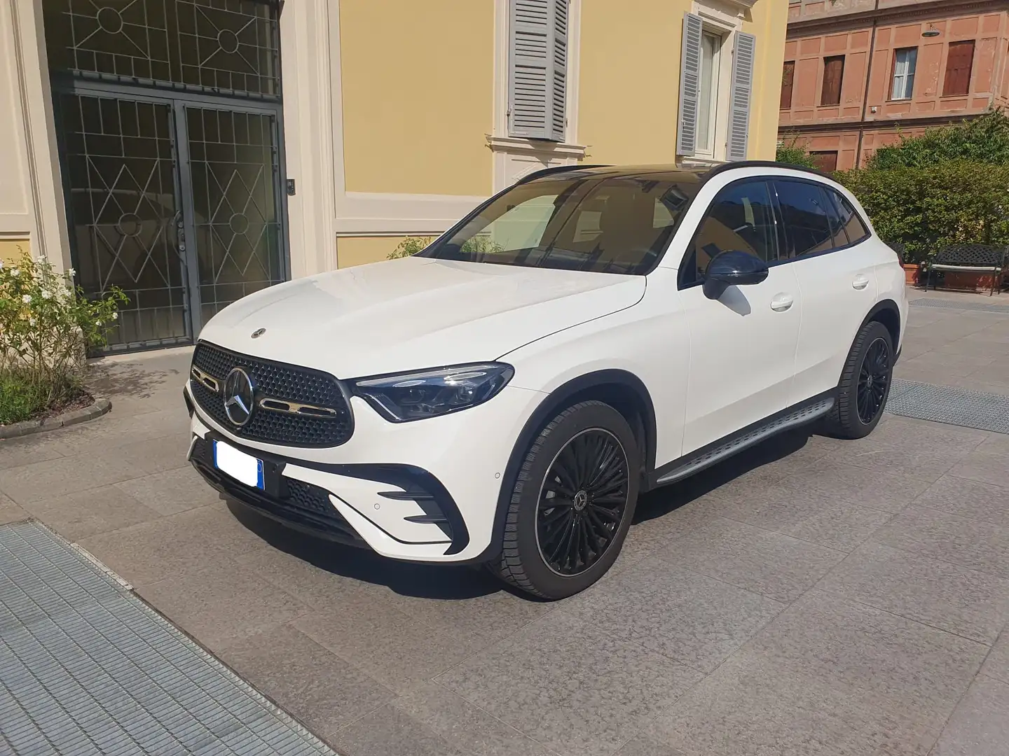 Mercedes-Benz GLC 220 GLC 220 d AMG Line Premium Plus 4matic Panorama Blanc - 1