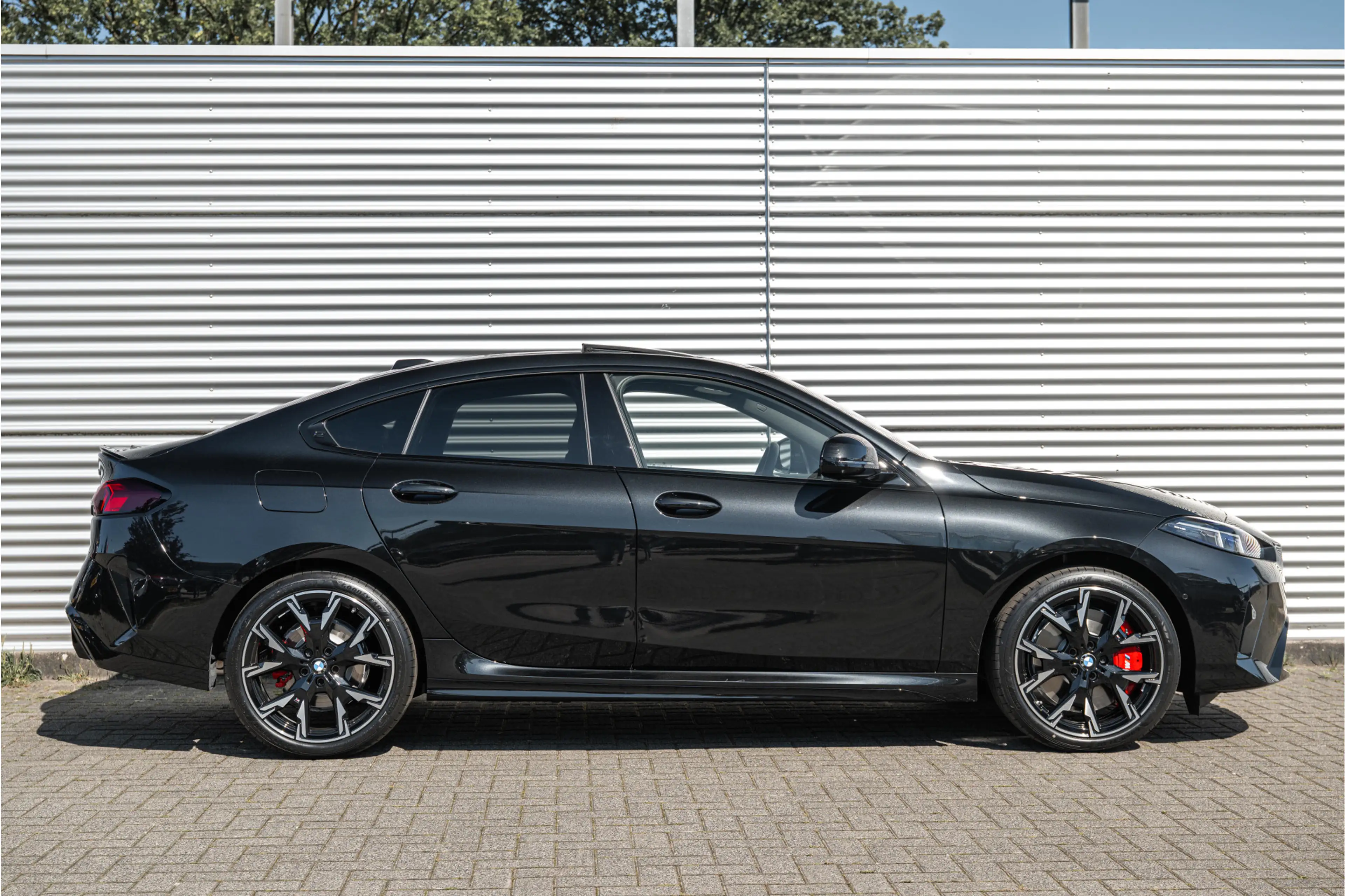 BMW 223 2 Serie Gran Coupé xDrive High Executive M Sport A — photo 3