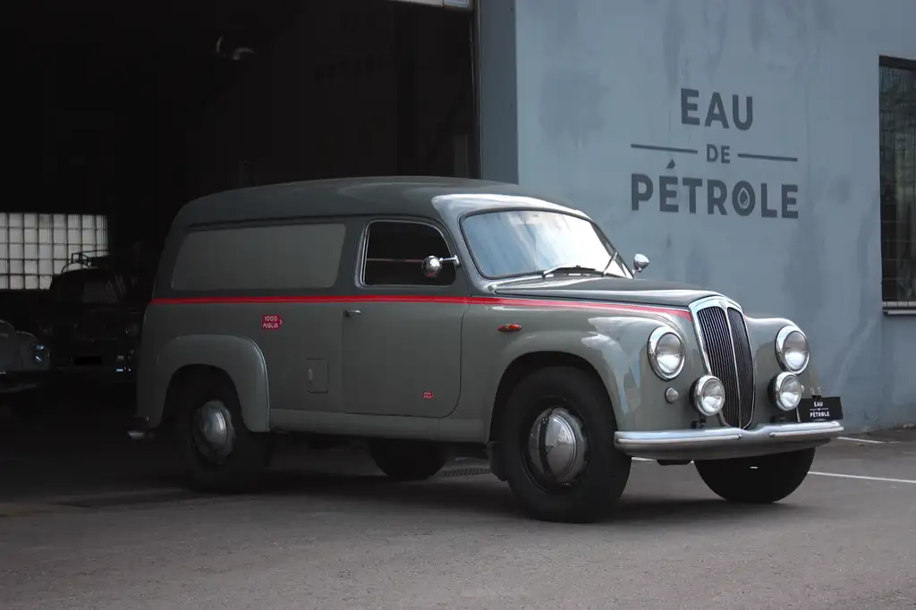 Lancia Appia 1955 из Европы — купить под ключ