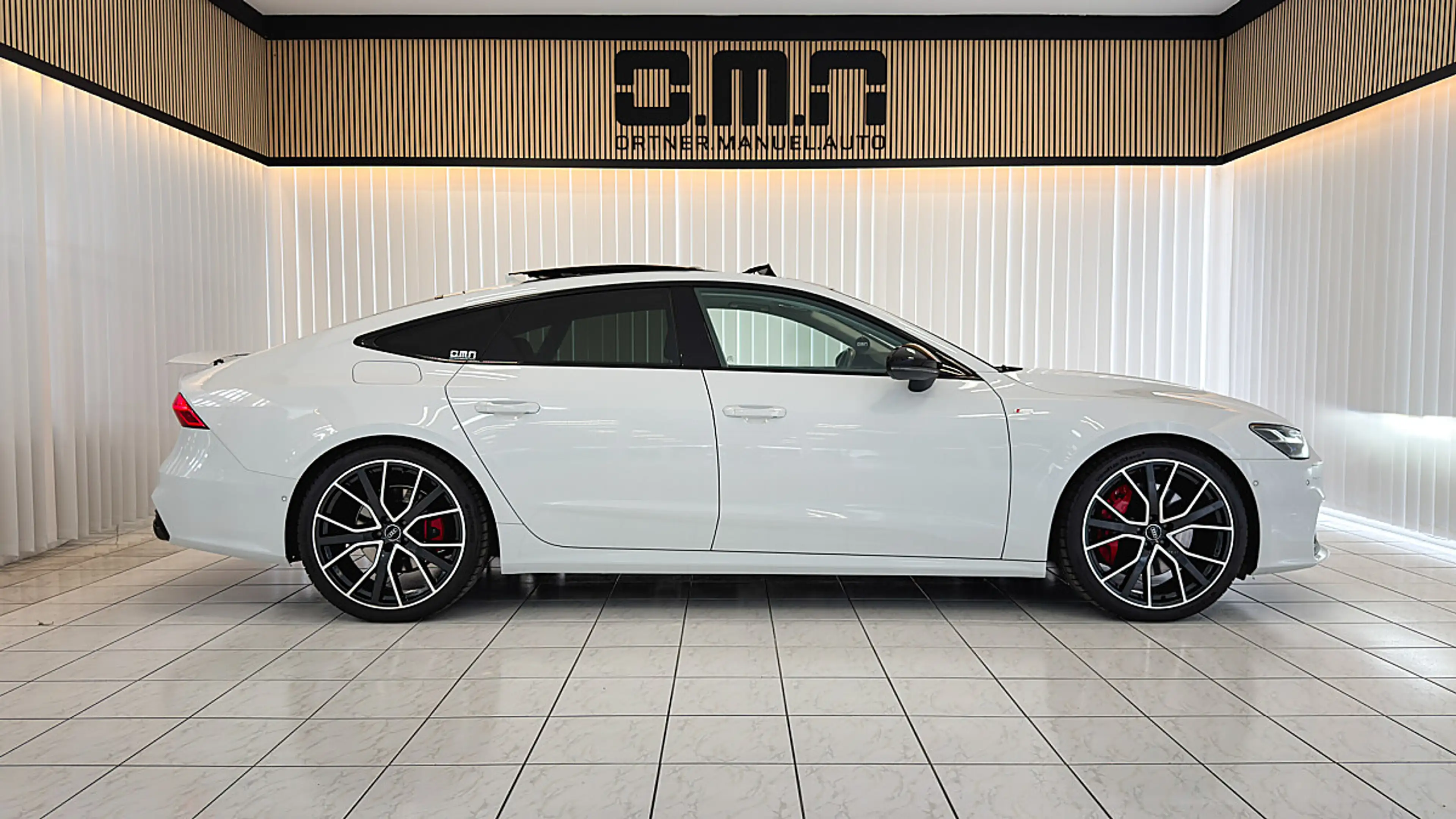 Audi A7 Sportback 55 TFSIe PHEV quattro S-tronic — photo 3