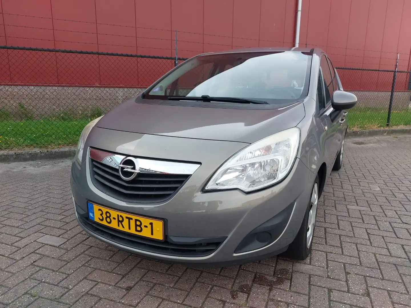 Opel Meriva 1.4 Turbo Edition Bruin - 2