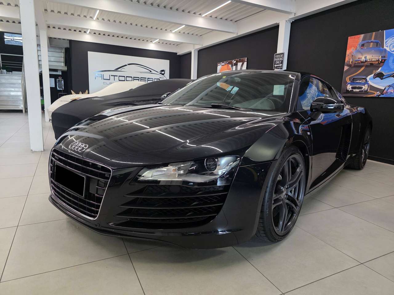 Audi R8 Coupe 4.2 V8 quattro r-tronic