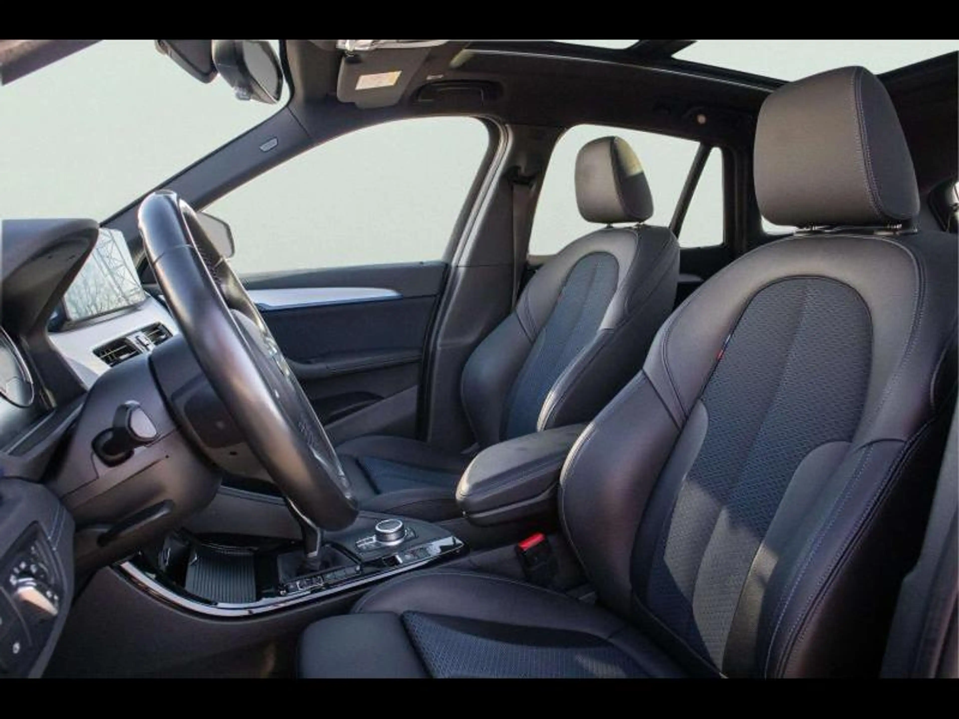 BMW X1 Kit M Sport X1 sDrive 18i — photo 9