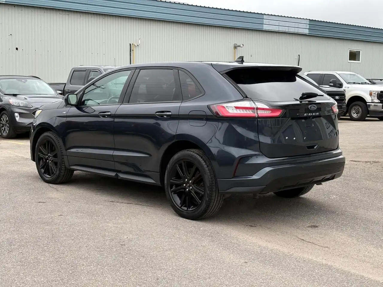 Ford Edge снимка Ford Edge