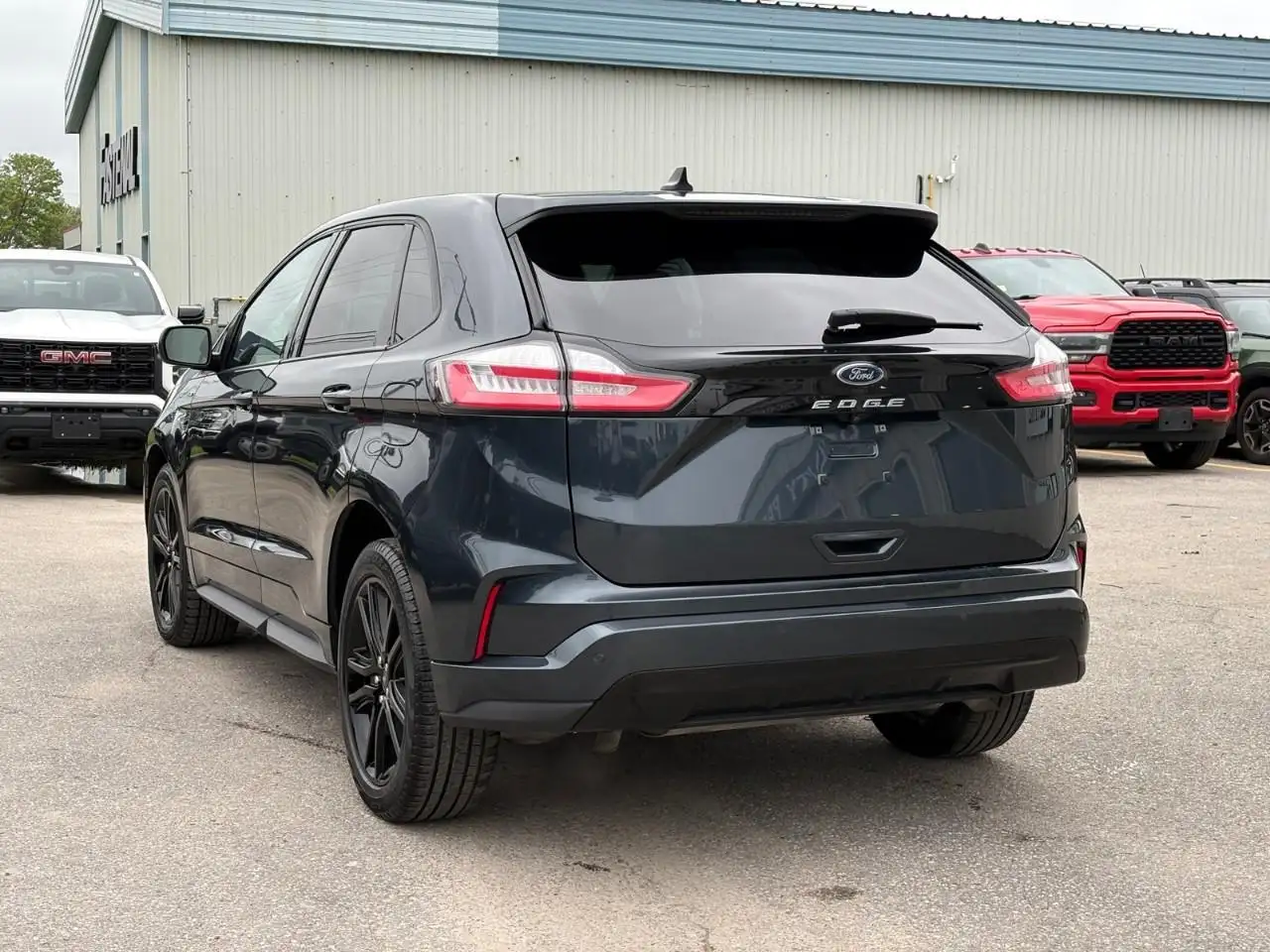 Ford Edge снимка Ford Edge