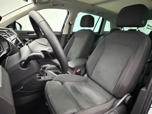 Volkswagen Tiguan view 9