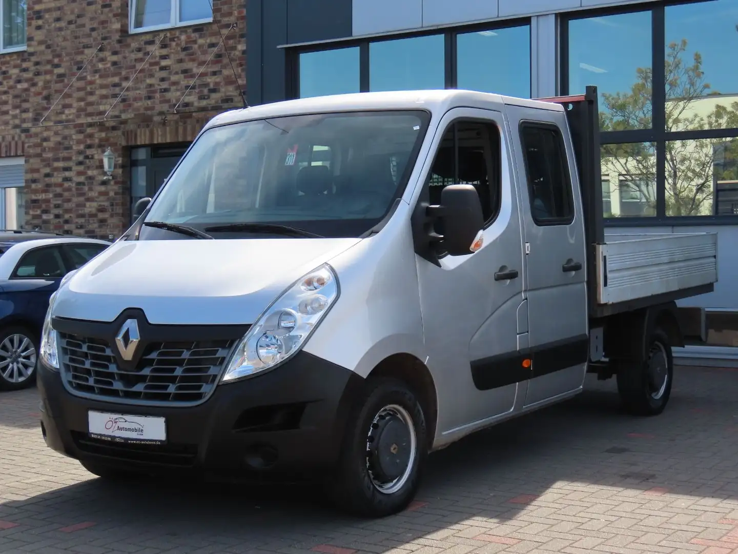 Renault Master III 1-Hd.  22.093 kKm Pritsche  L3H1 3,5t siva - 2
