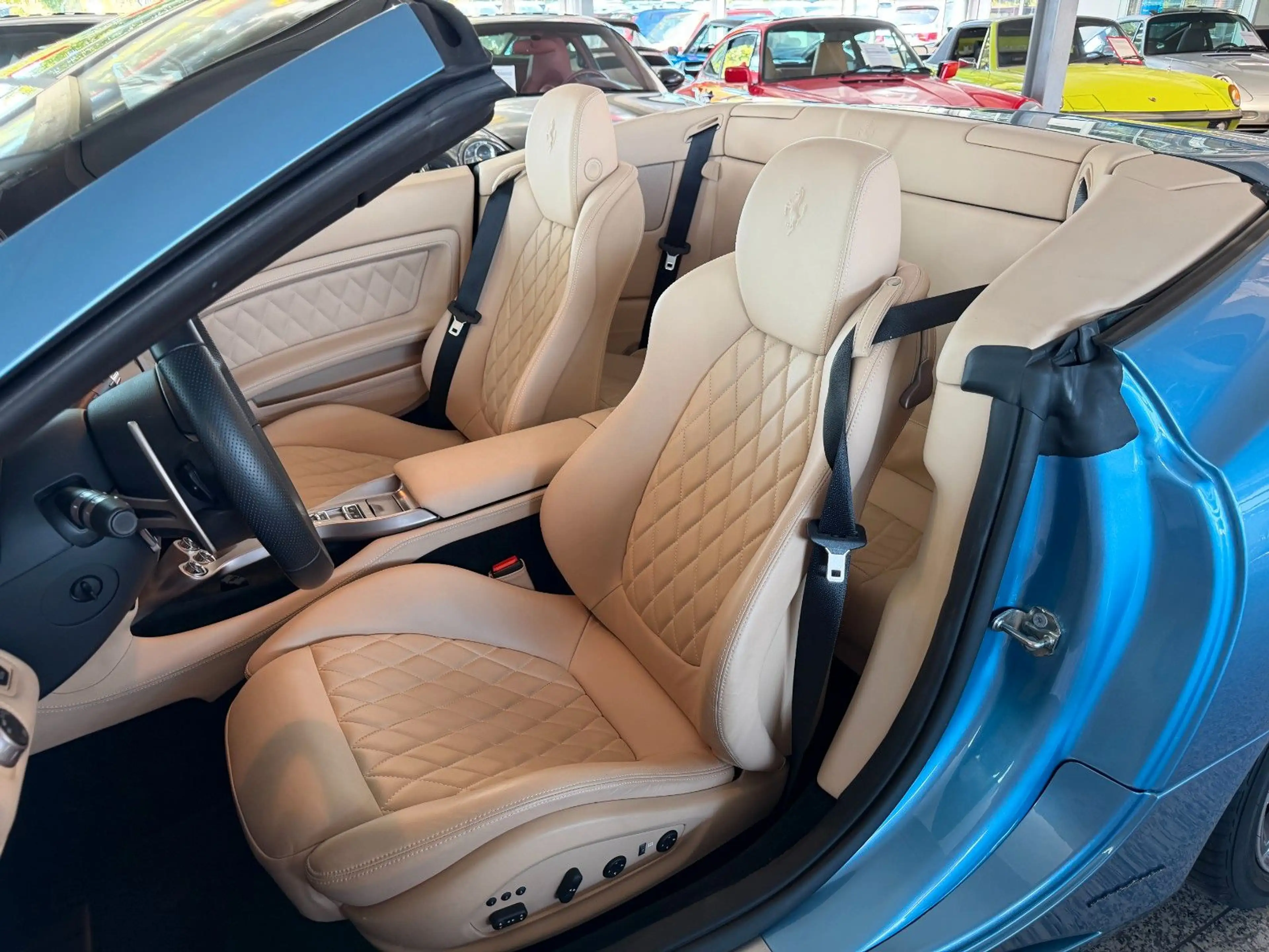 Ferrari California - dt. 2.Hd. - 15tkm-perfekt ! — photo 14