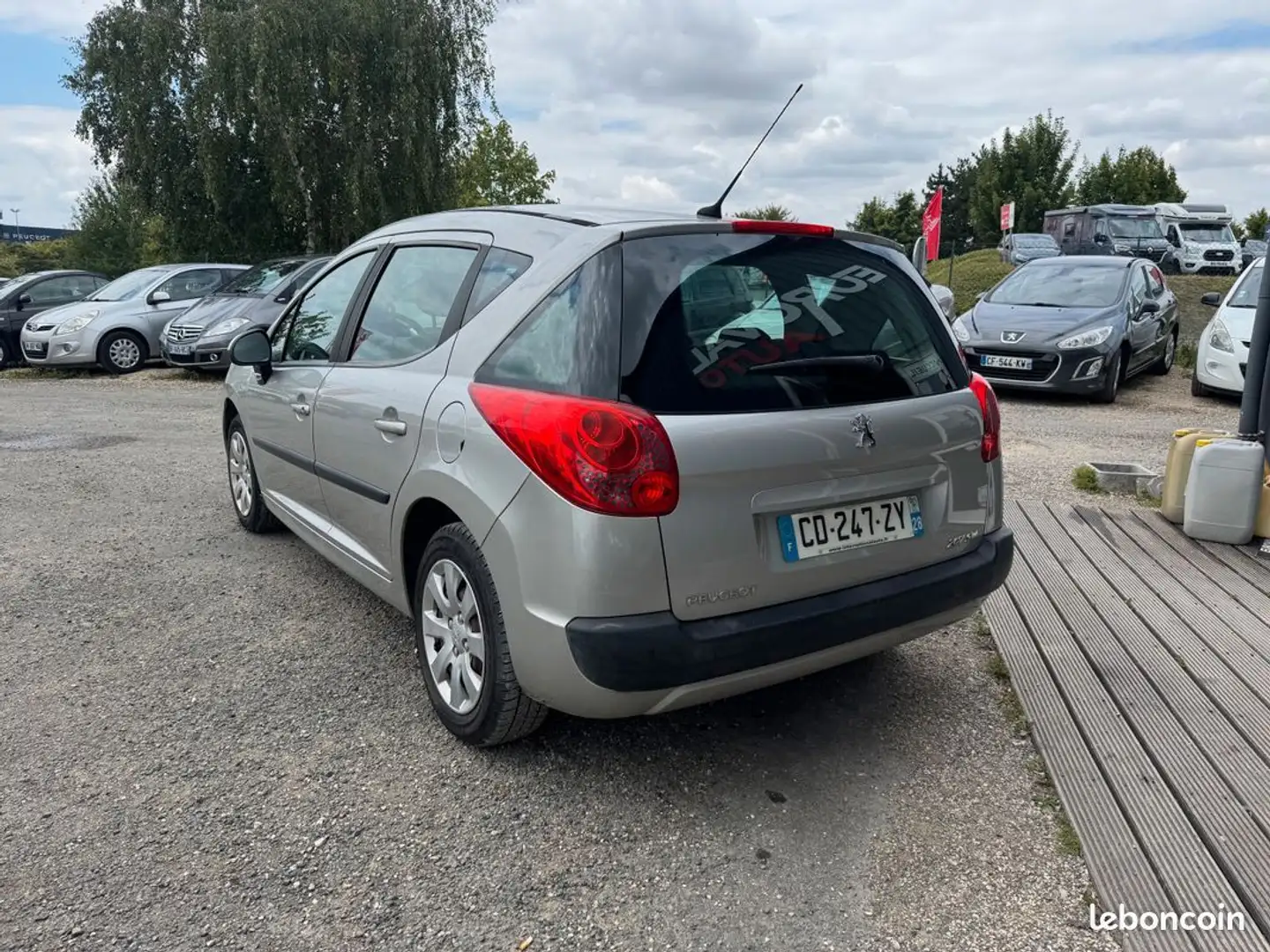 Peugeot 207 1.4 75ch trendy Gris - 2