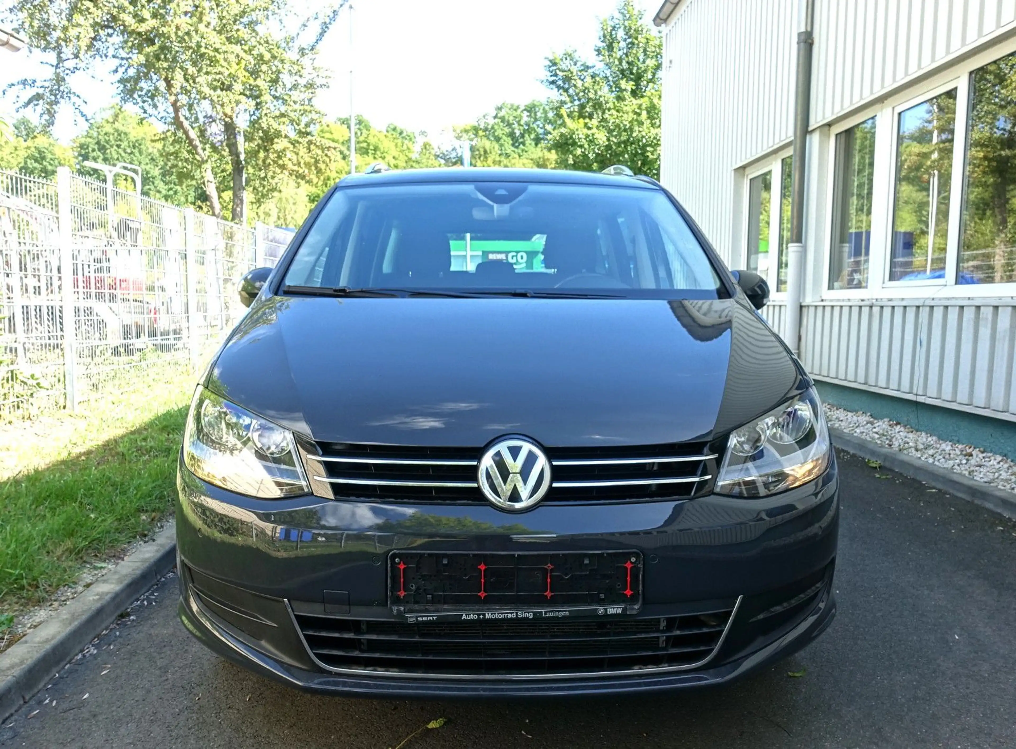 Volkswagen Sharan 1.4 TSI DSG UNITED*PANO*e.TÜREN*7Sitz*AHK — photo 4