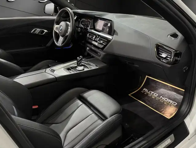 BMW Z4 view 14