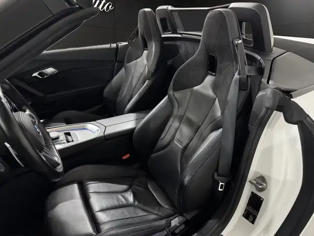 BMW Z4 view 6