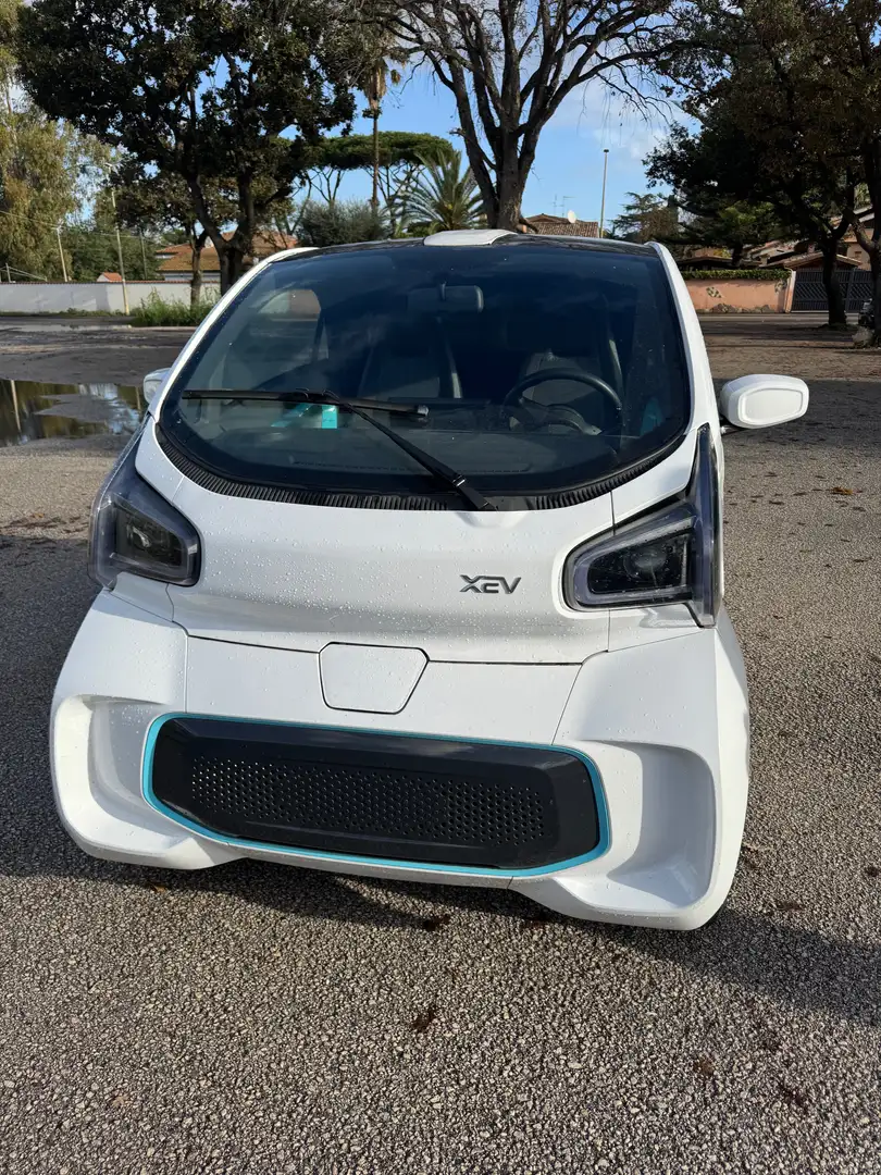 XEV Yoyo MY 2023 EASY Bianco - 1