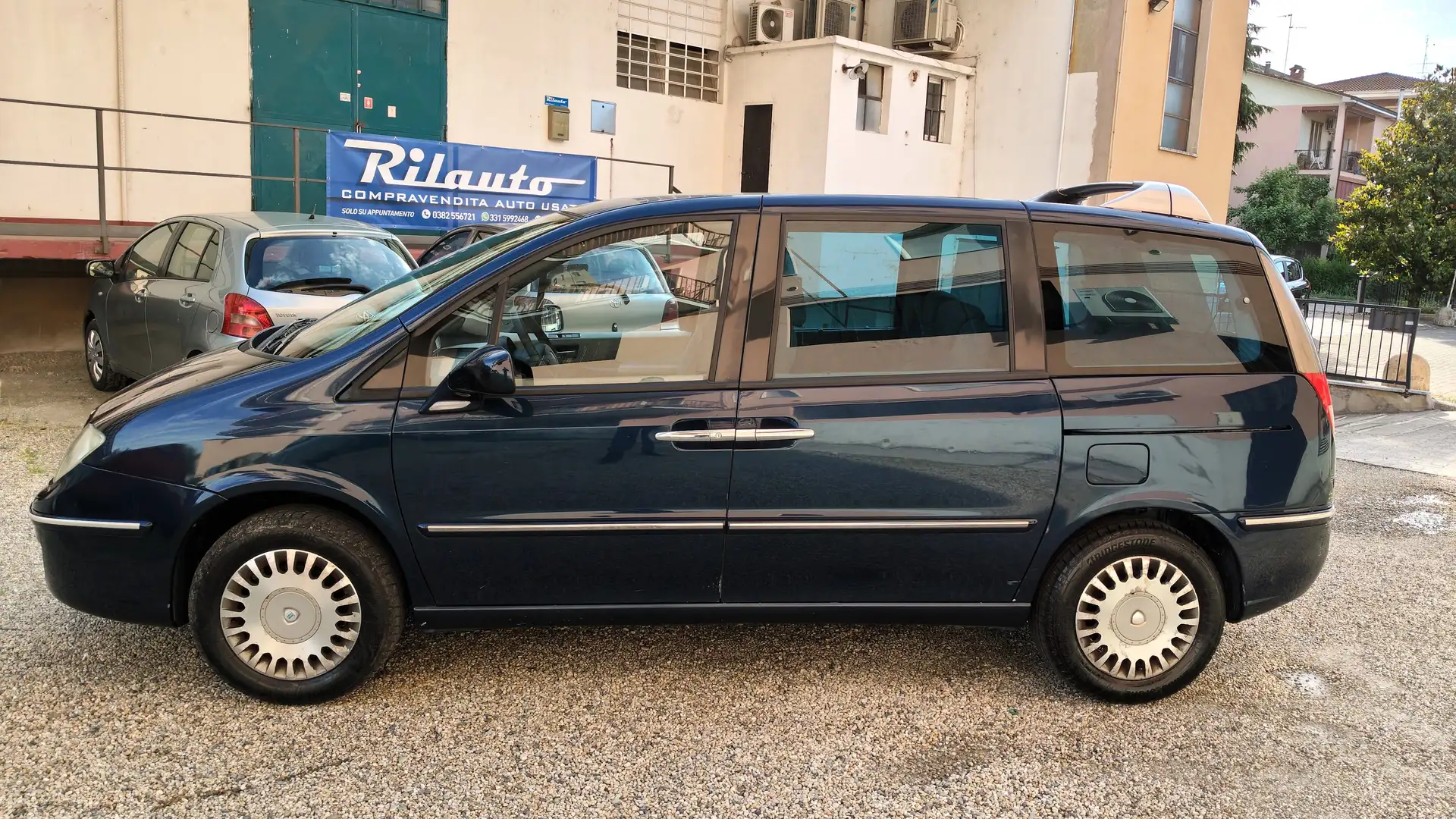 Lancia Phedra 2.2 jtd Emblema - 2