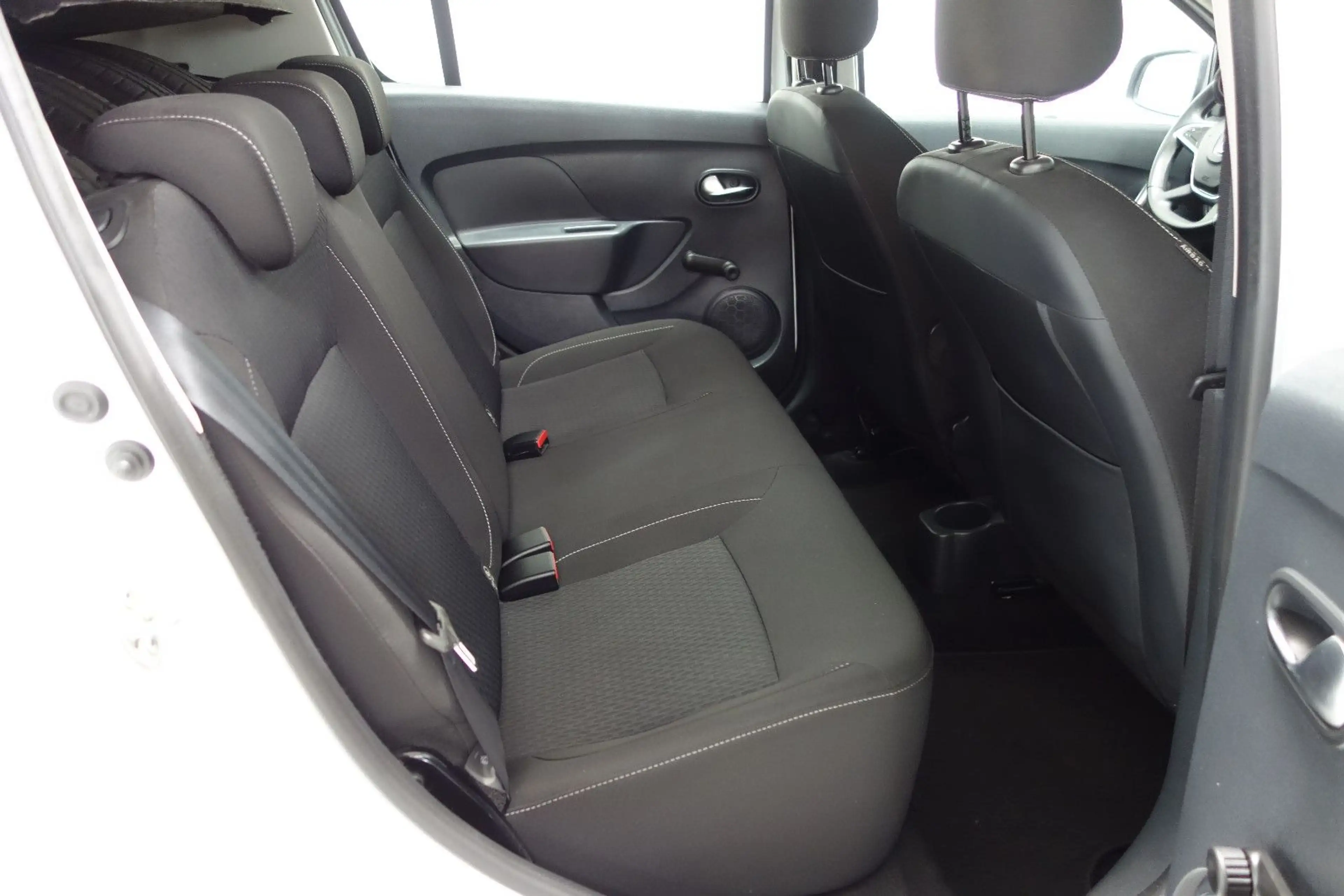 Dacia Sandero II Comfort Bivalent Klima/5-Gang/Tempoma — photo 15