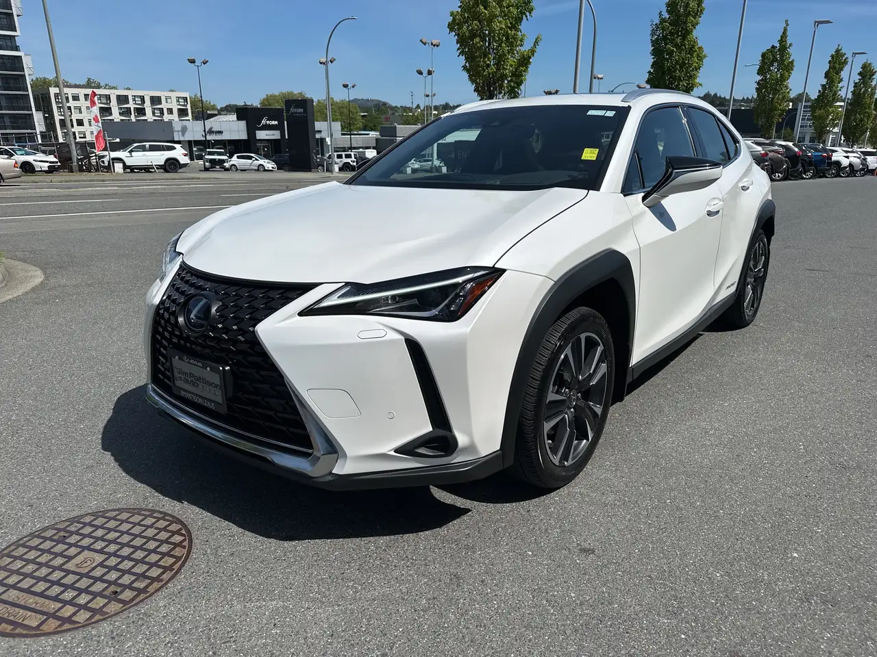 Lexus UX снимка Lexus UX