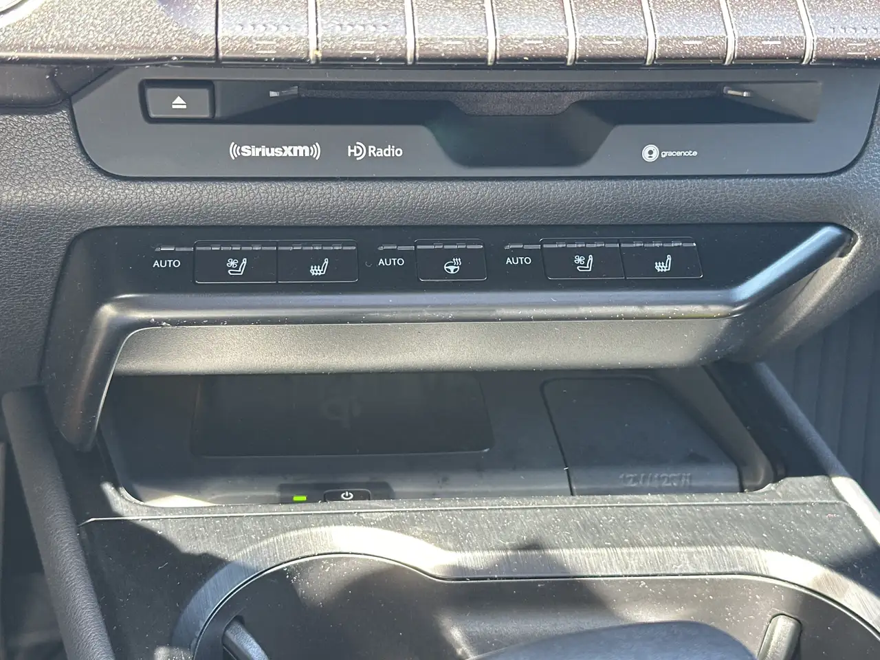 Lexus UX снимка Lexus UX