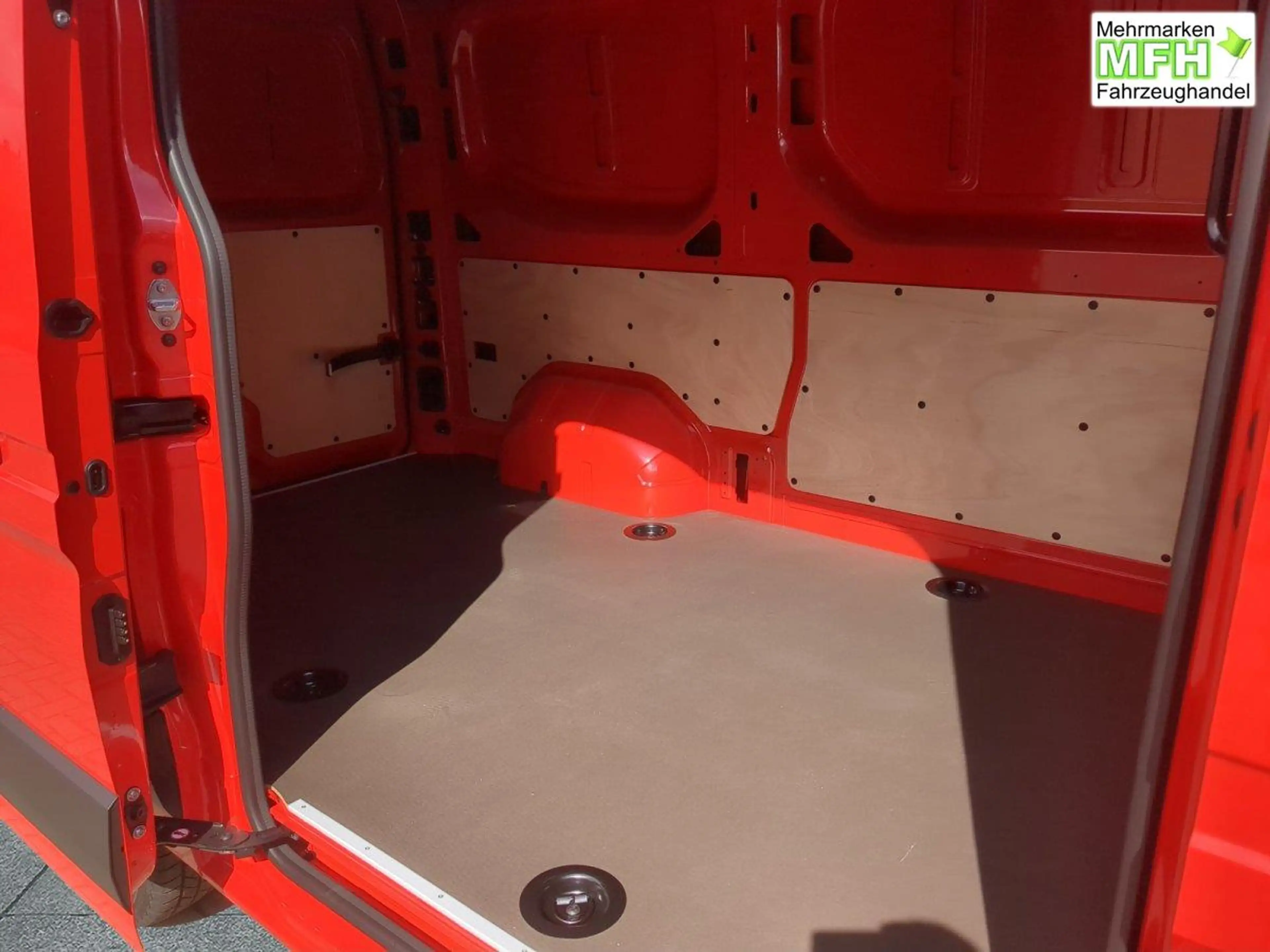Renault Master L2H2 AHK SHZ Extra dCi 170 3,5t 125 kW (170 PS)... — photo 5