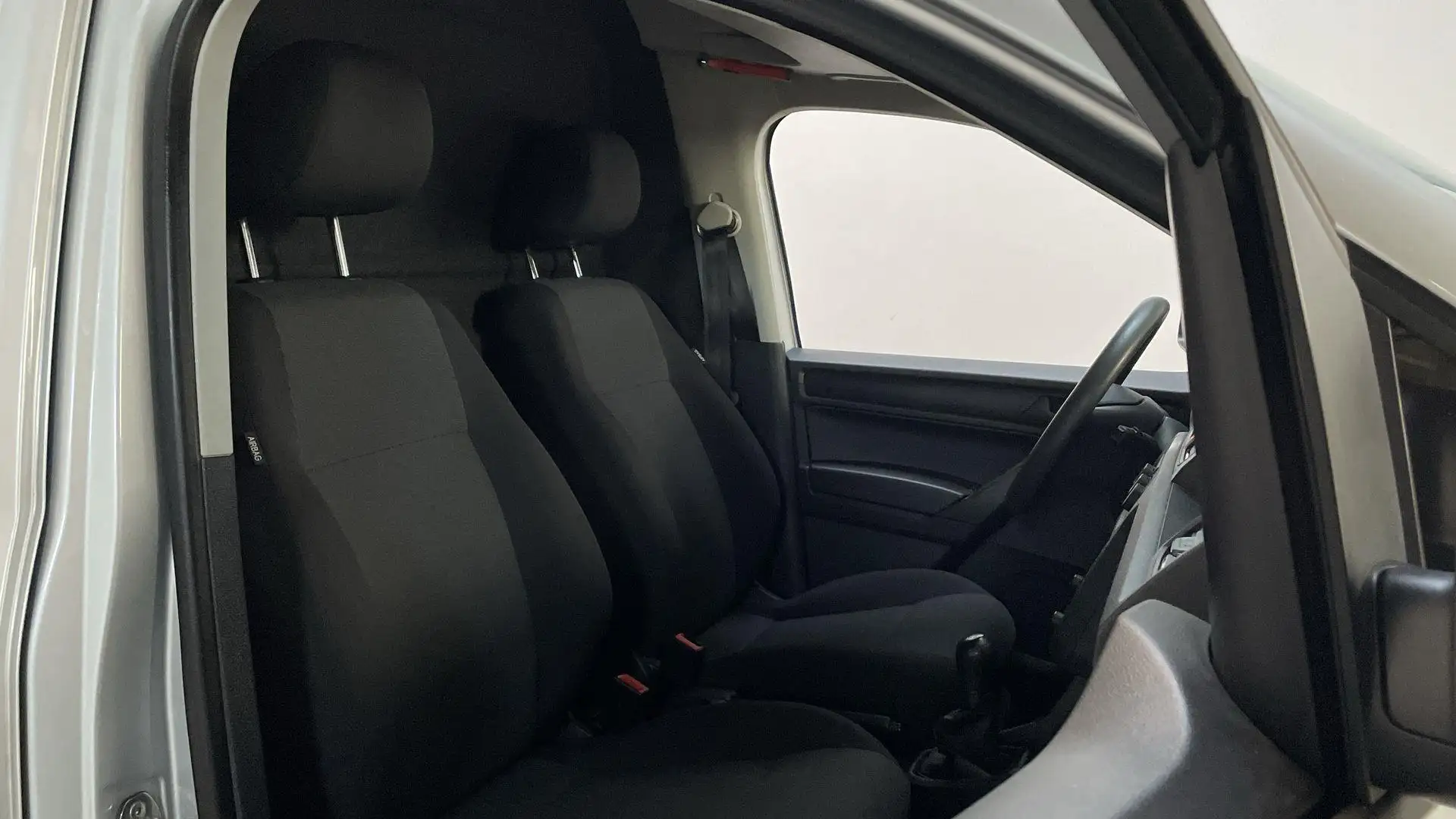 Volkswagen Caddy 2.0 TDI L2H1 Maxi Navigatie DAB+ App-Connect Grijs - 2