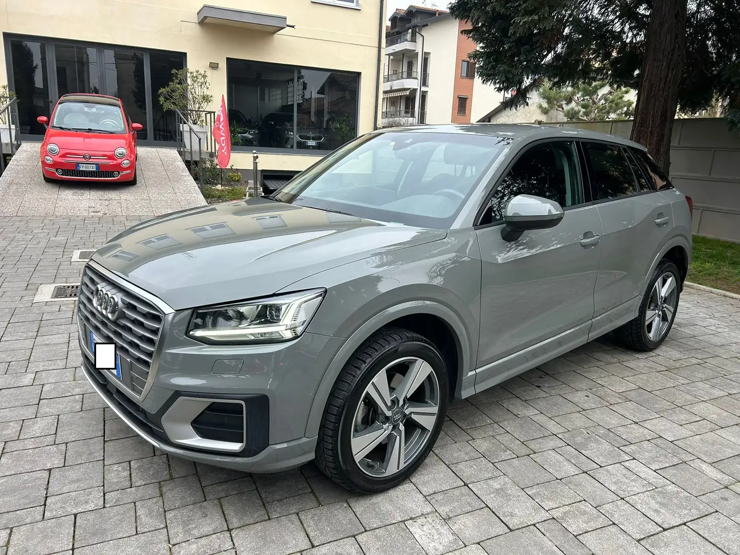 Audi Q2 Q2 2.0 tdi Design quattro 150cv s-tronic 53.000 KM Grau - 1