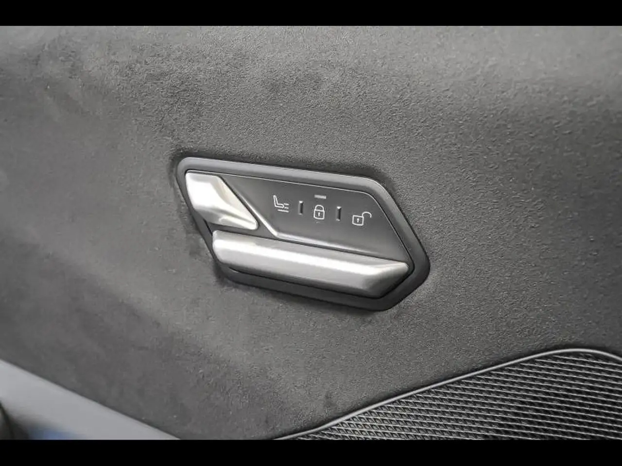 BMW iX3 xDrive50 M Sport, миниатюра 17