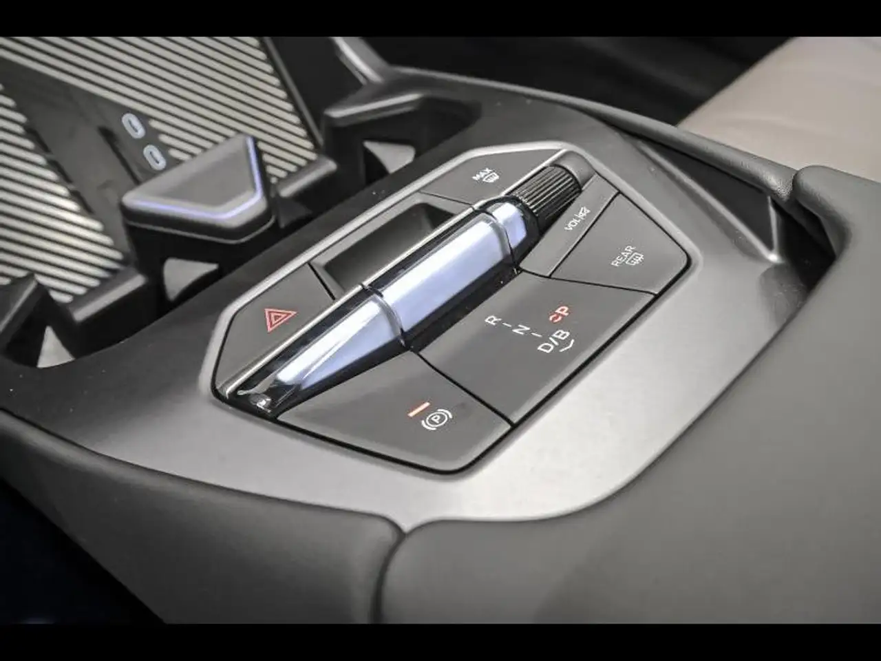 BMW iX3 xDrive50 M Sport, миниатюра 10