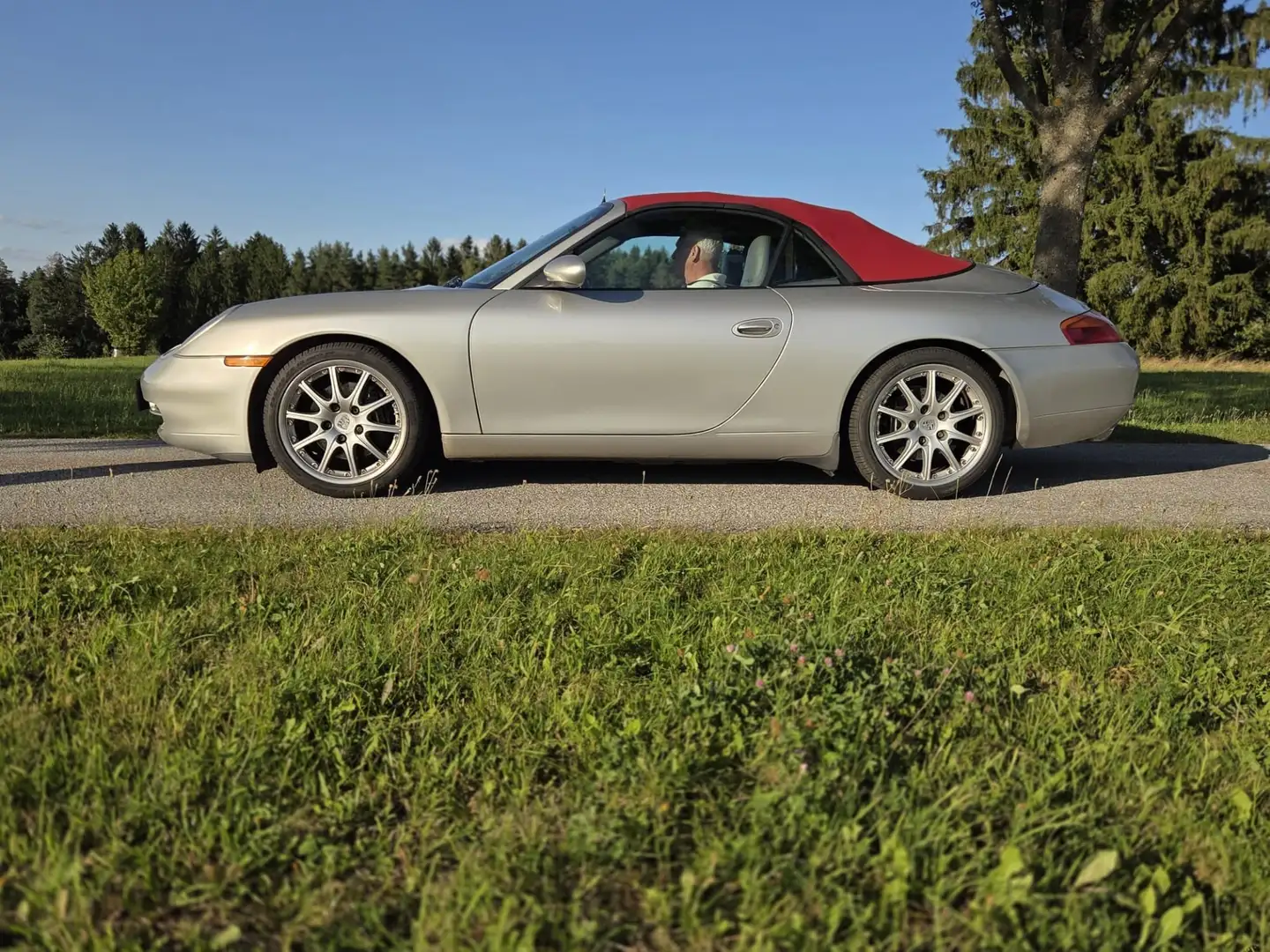 Porsche 996 911 Carrera Cabrio - 1