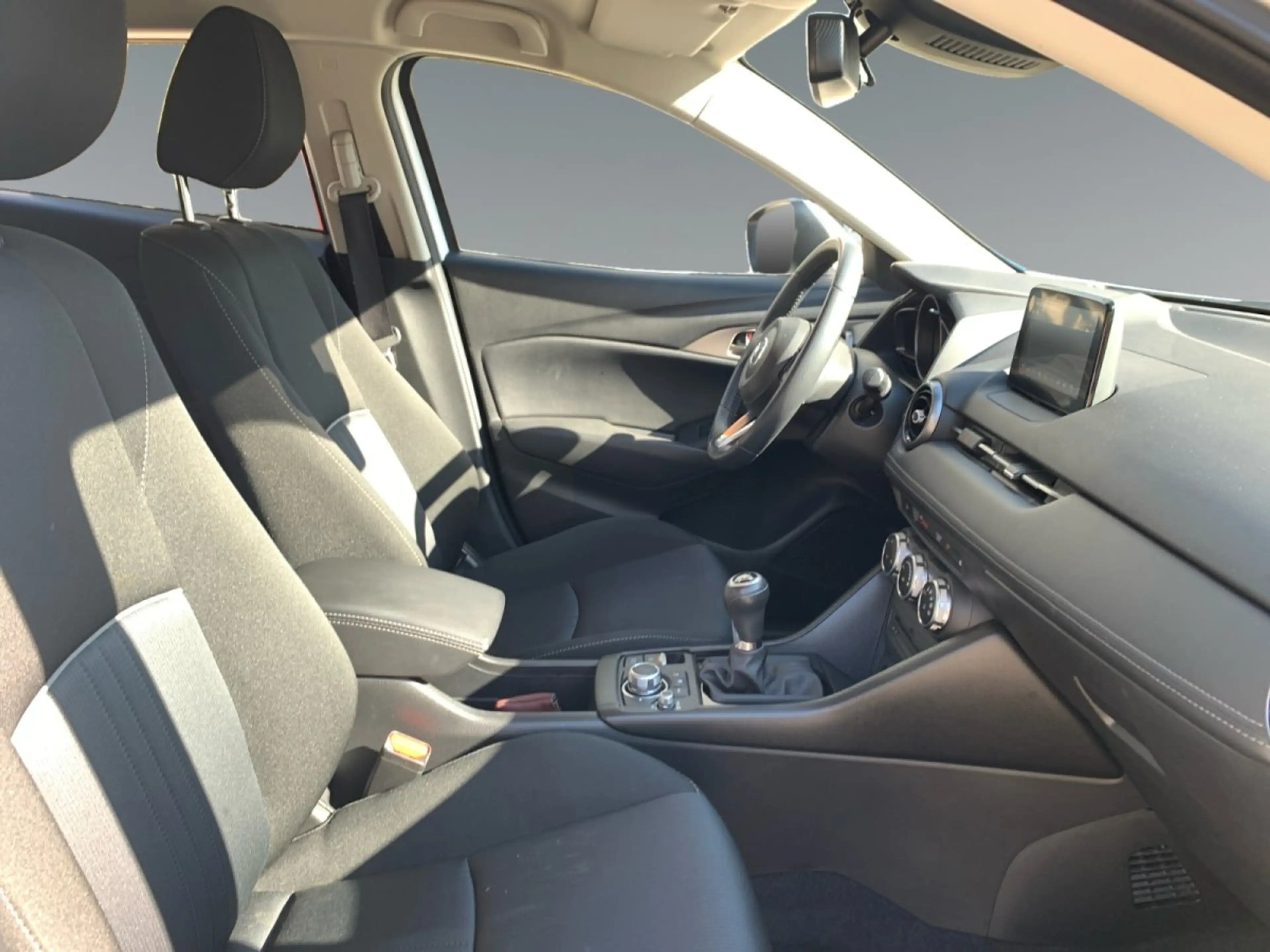 Mazda CX-3 2.0 SKYACTIV-G 121 EU6d Advantage NAVI — photo 15