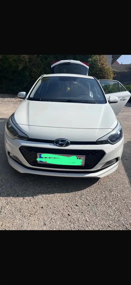 Hyundai i20 i20 1,2B Life Weiß - 1
