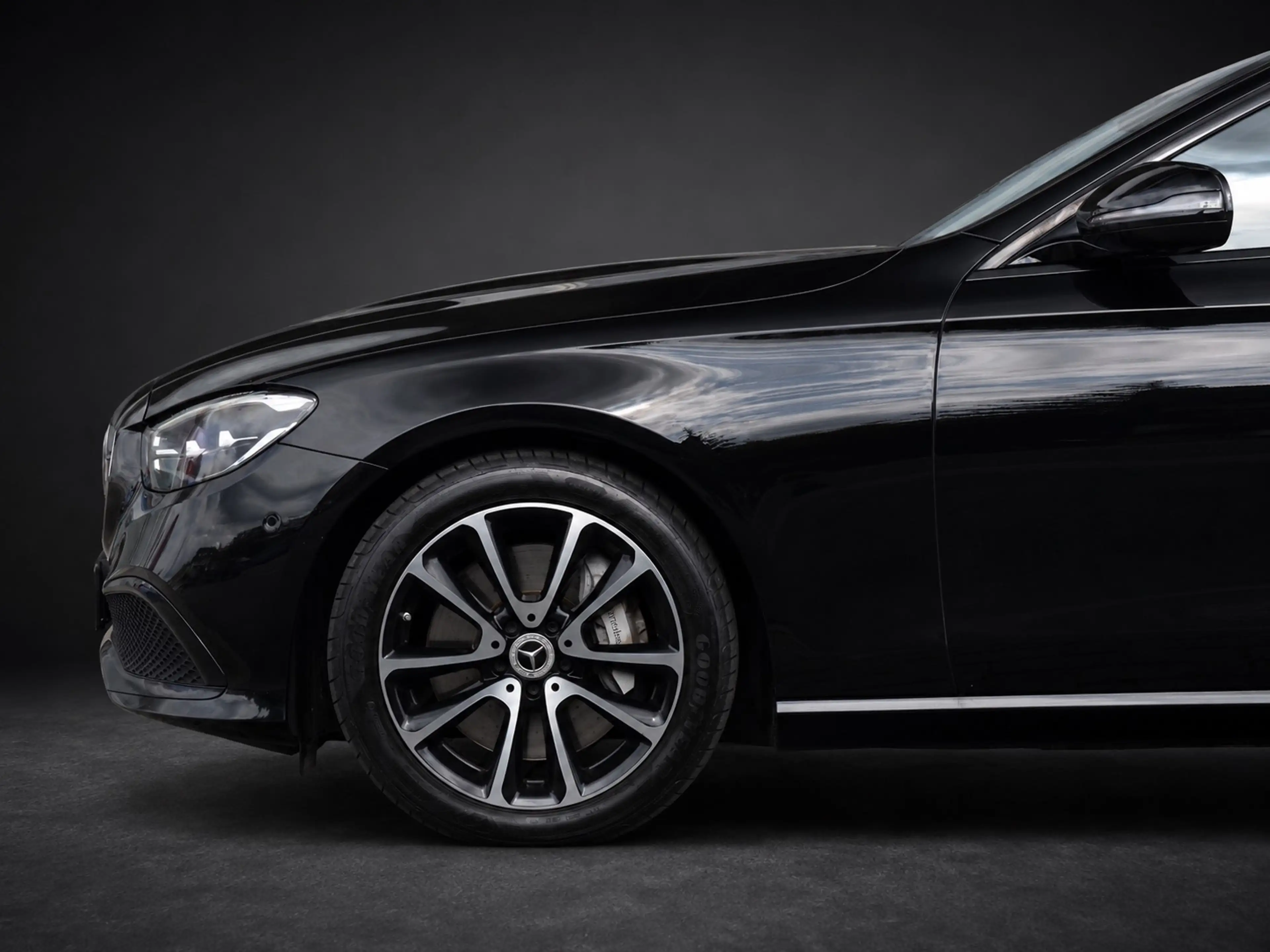Mercedes-Benz E 400 d T 4M "NIGHTPAKET" WIDESCREEN DISTRONIC KAMERA! — photo 14