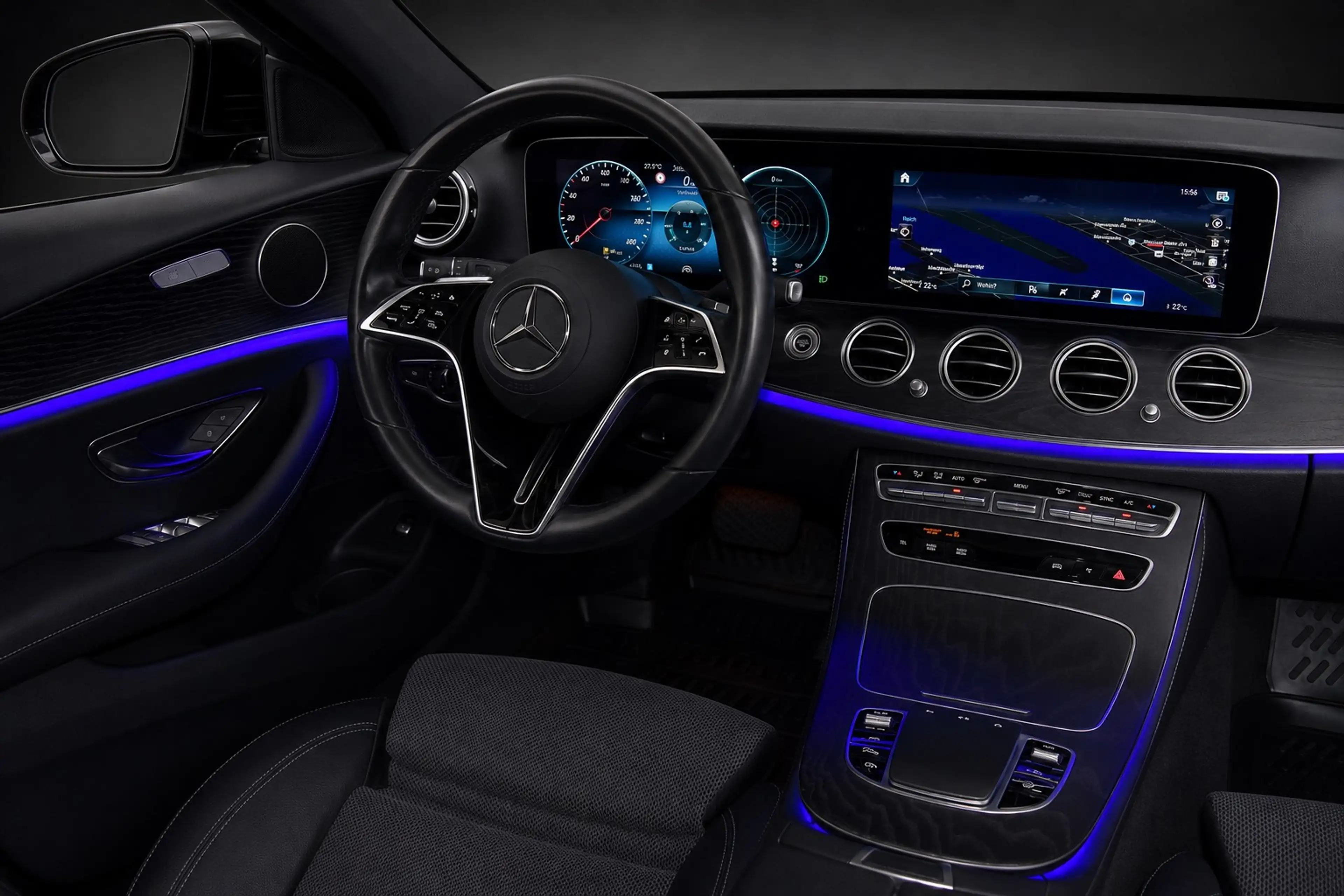 Mercedes-Benz E 400 d T 4M "NIGHTPAKET" WIDESCREEN DISTRONIC KAMERA! — photo 2