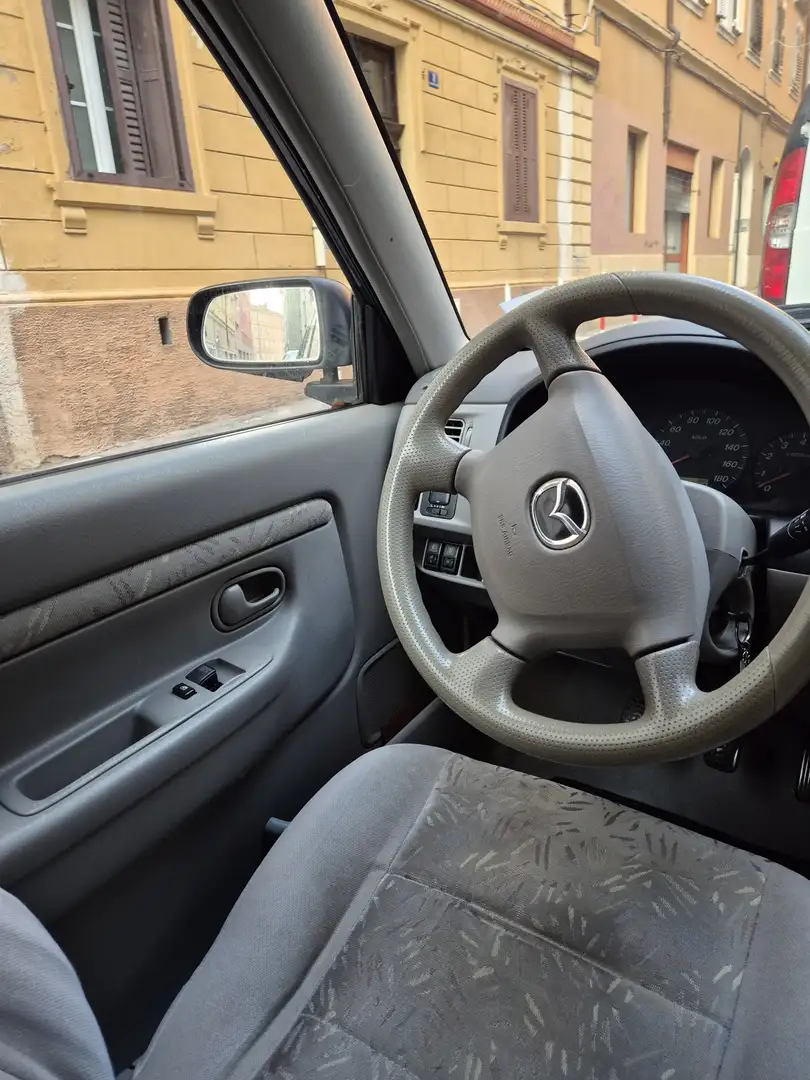 Mazda Demio 1.3 16v c/clima - 1